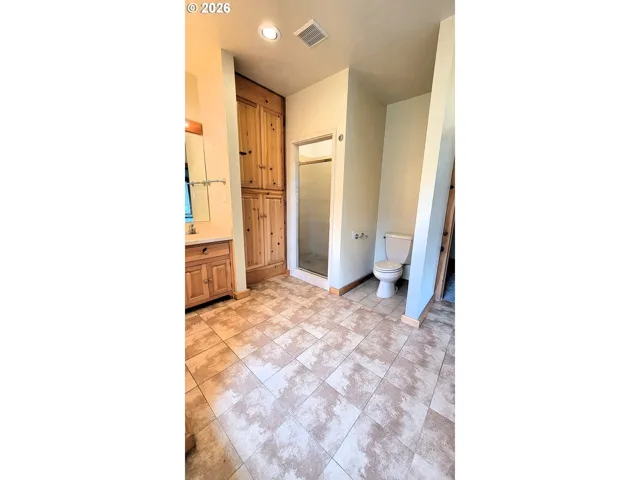 Bathroom, Attached-Walk in Shower