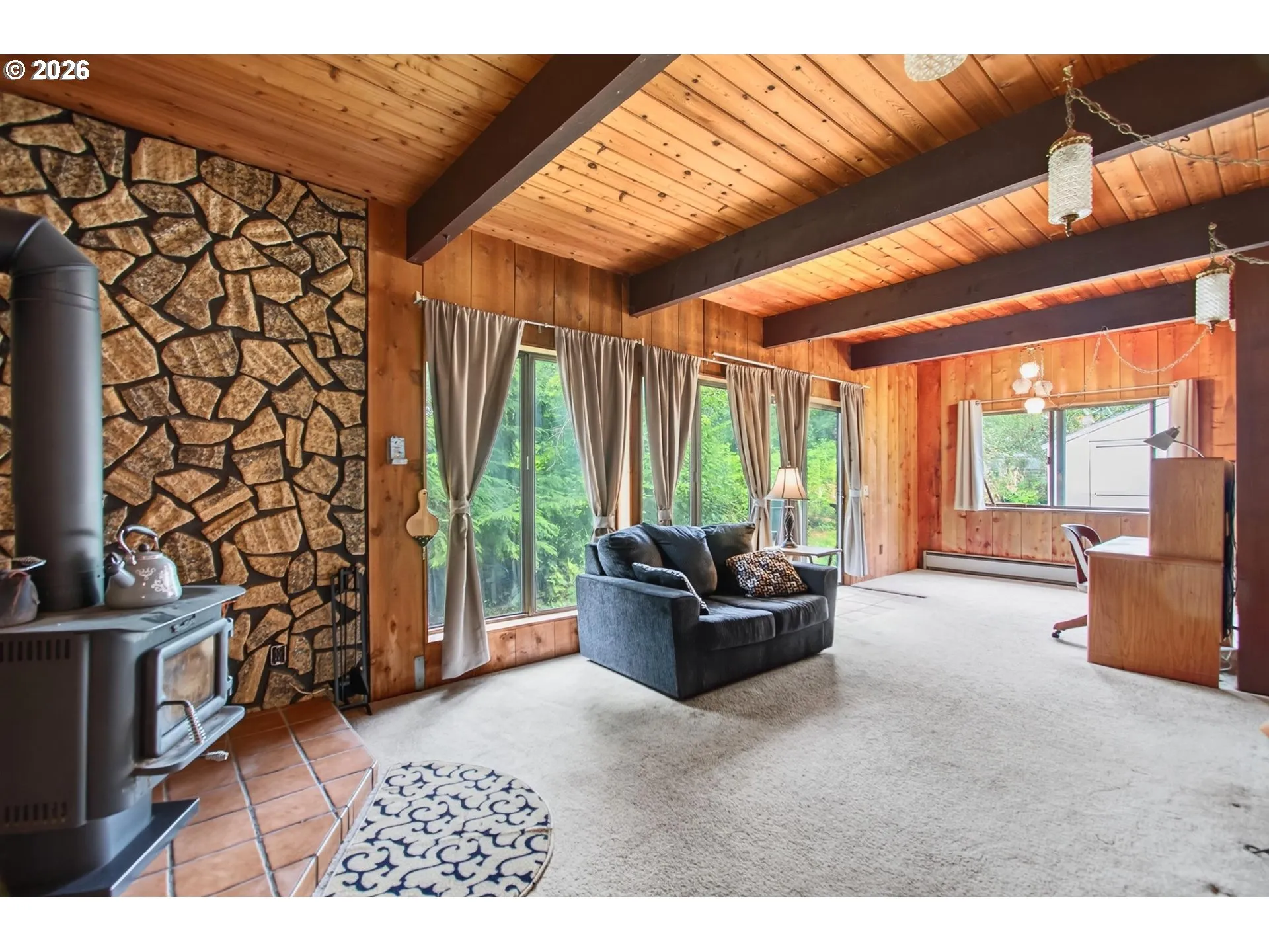 Living Room/Dining Room