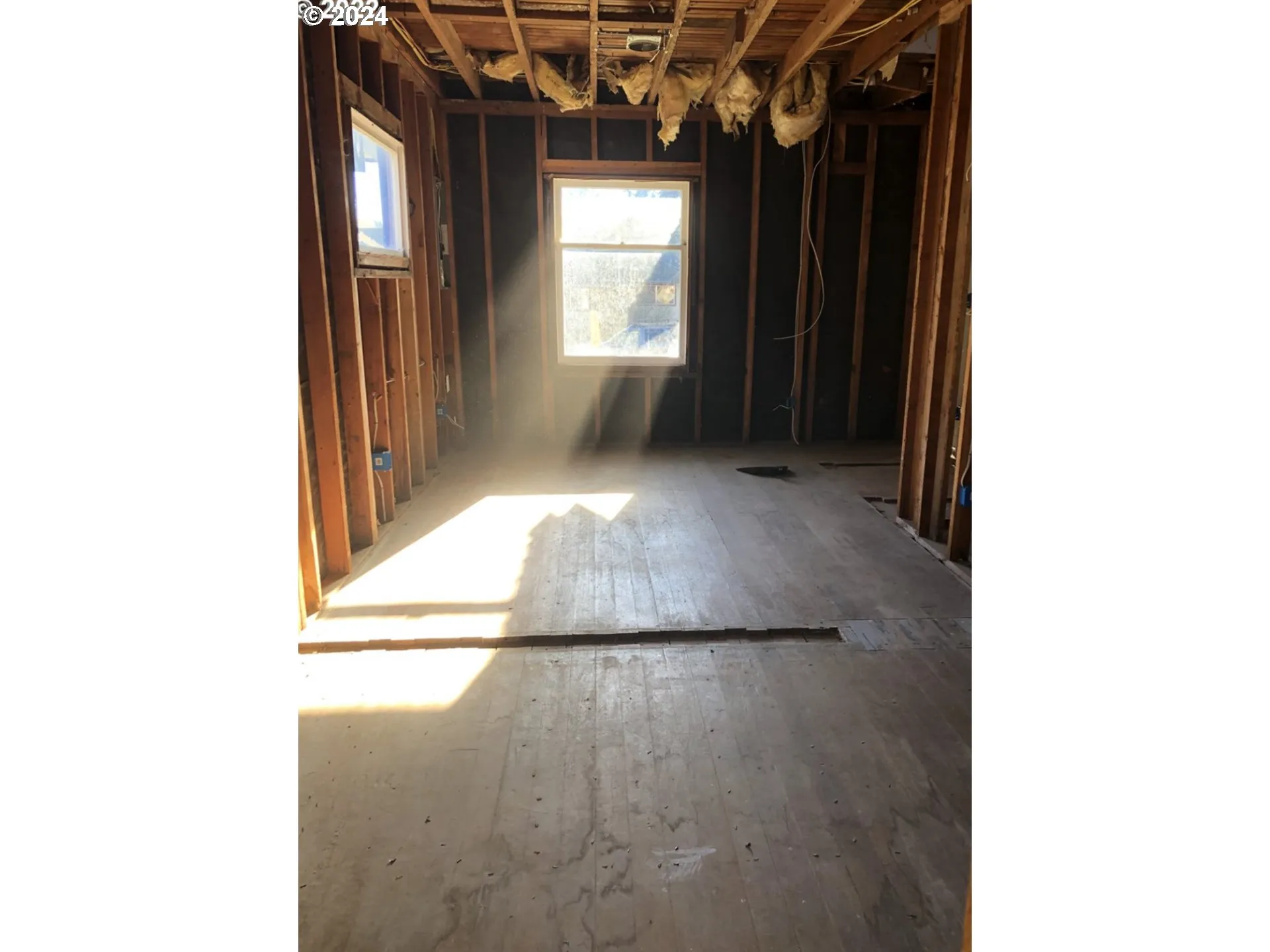 Bedroom, Primary