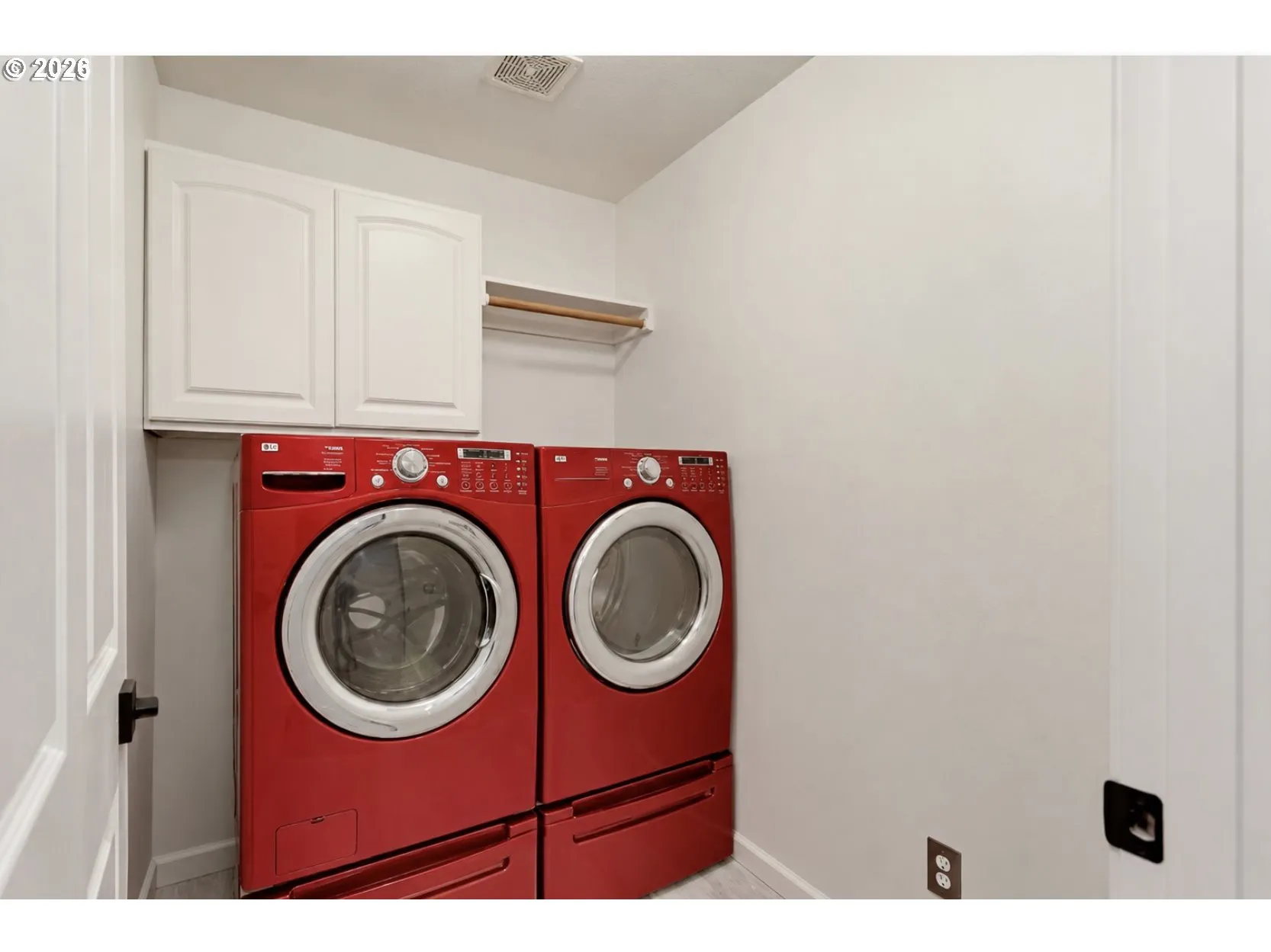 Laundry-Upper
