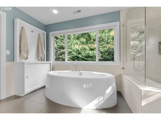 Primary Bedroom-Attached Bathroom