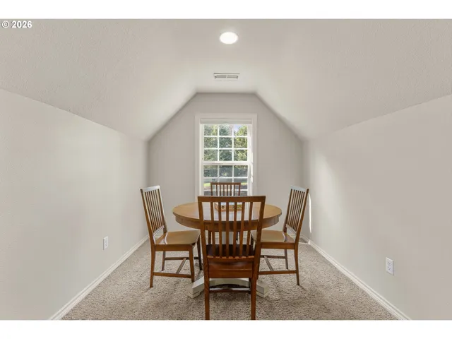 Bonus Room-Upper