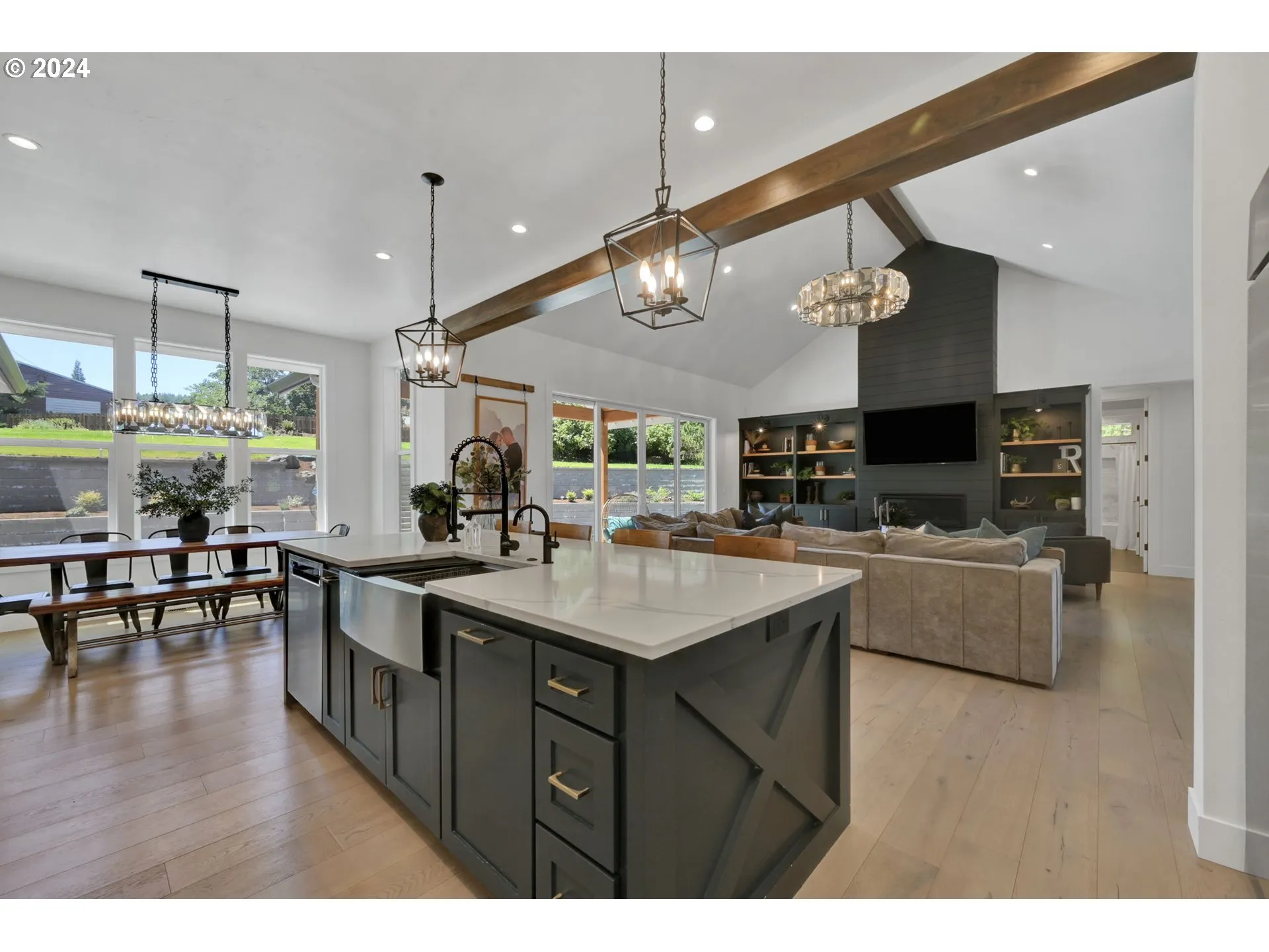 Kitchen/Dining Room