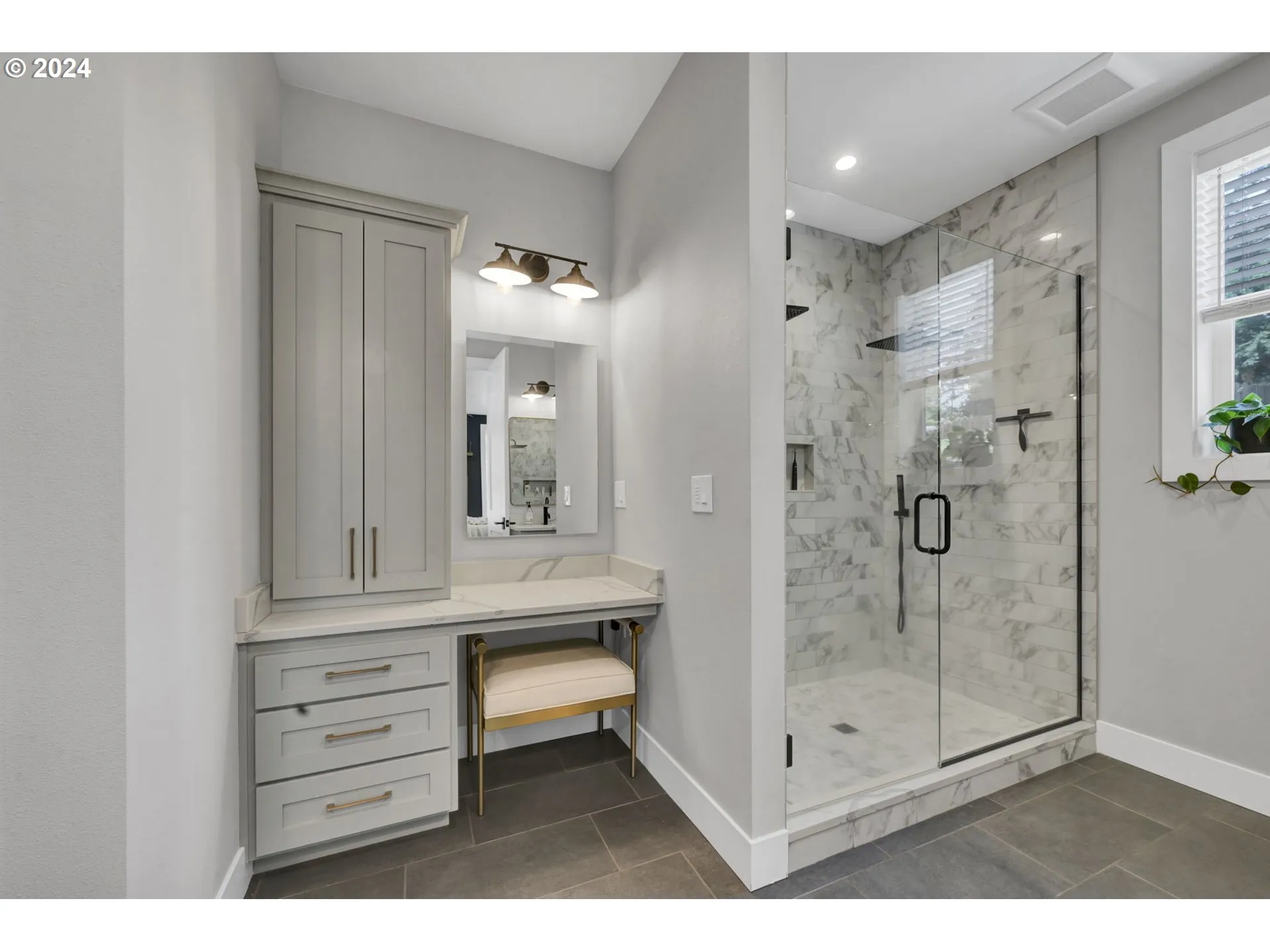 Owner's Suite Bathroom