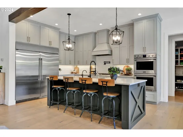 Kitchen-Island