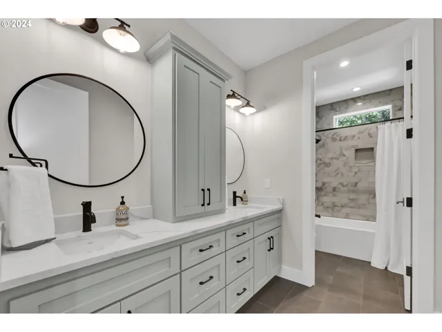 Bathroom-Double Sinks