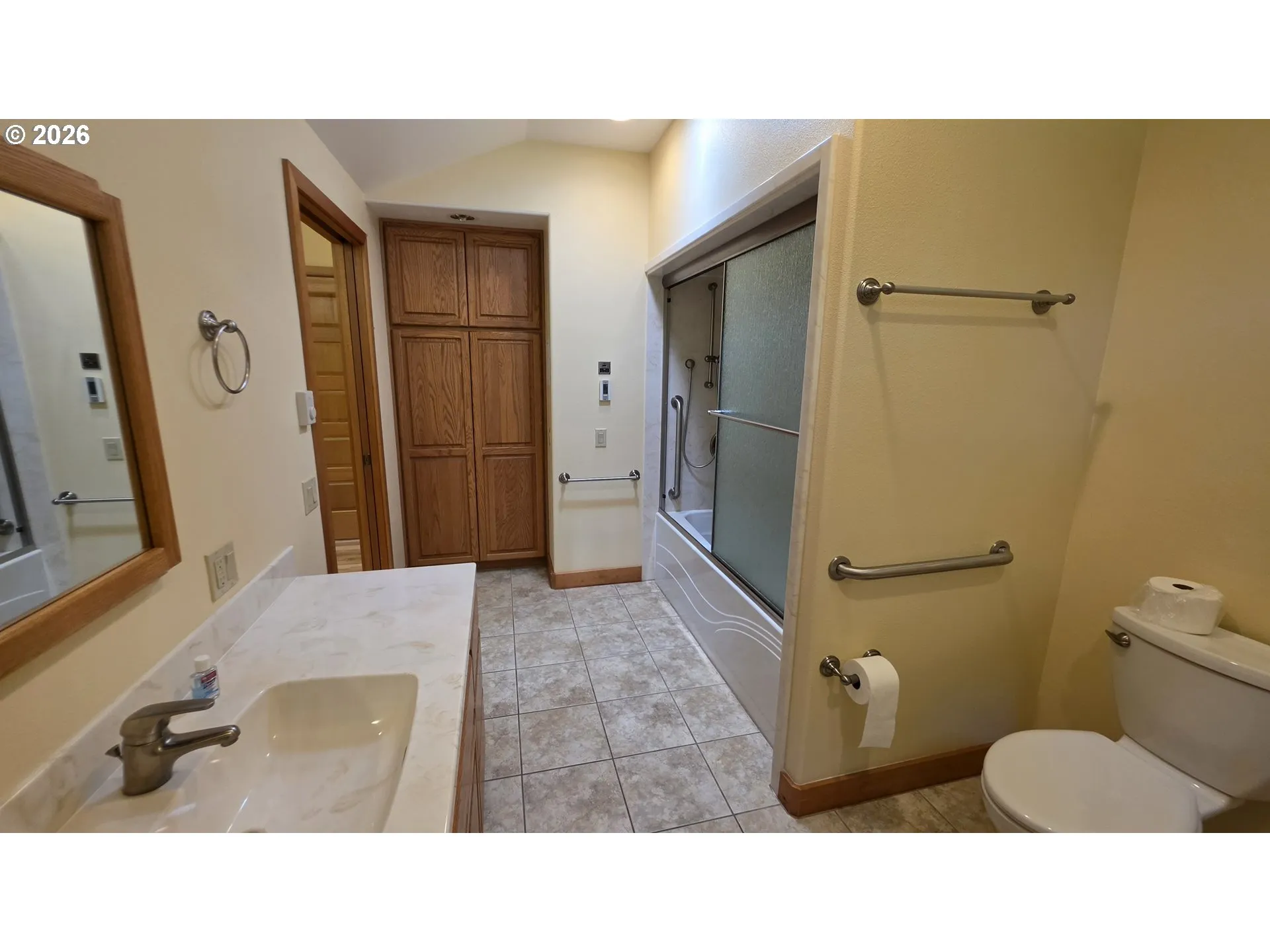 Bathroom-Main