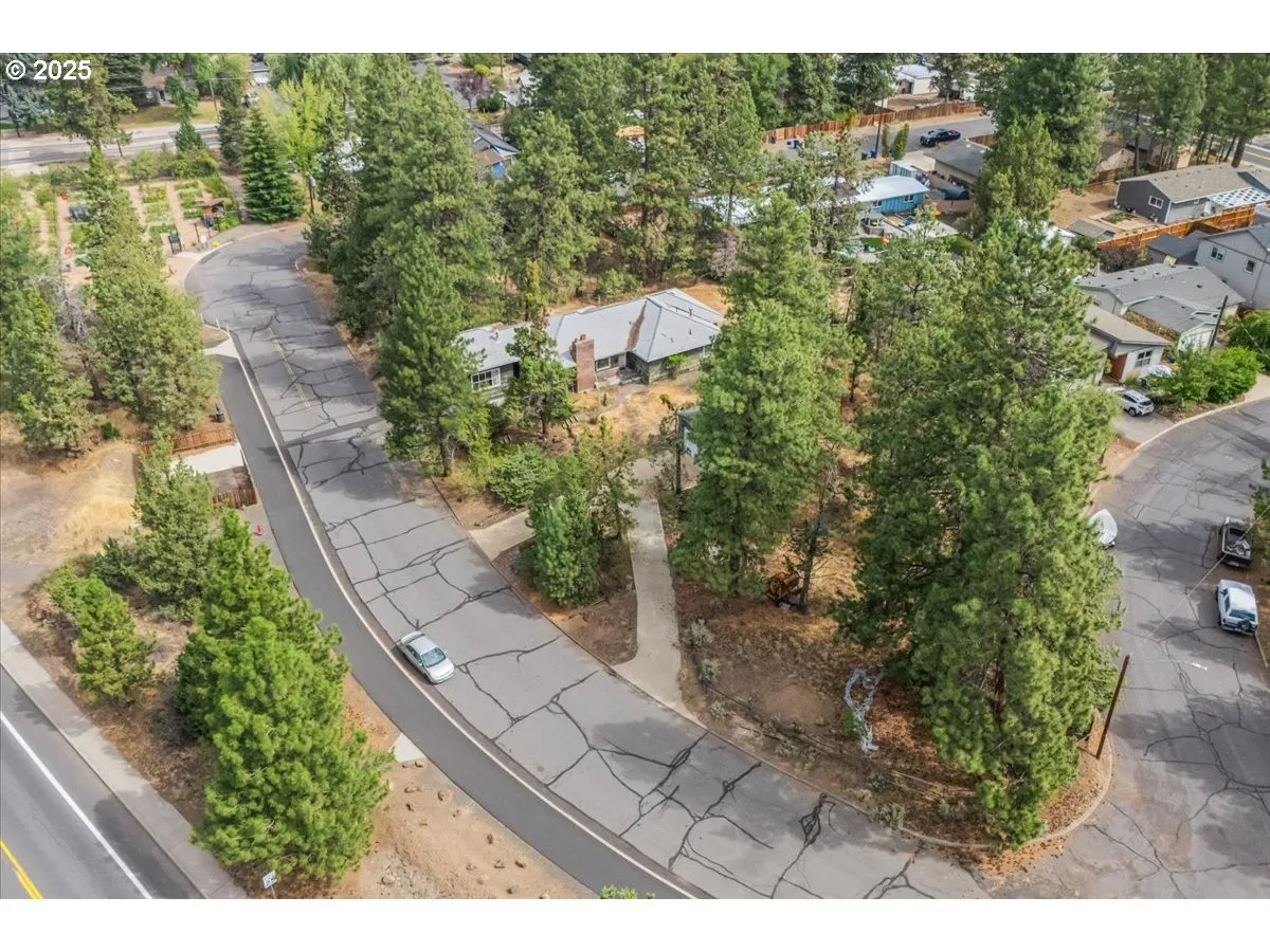 Drone View/UAV-Aerial