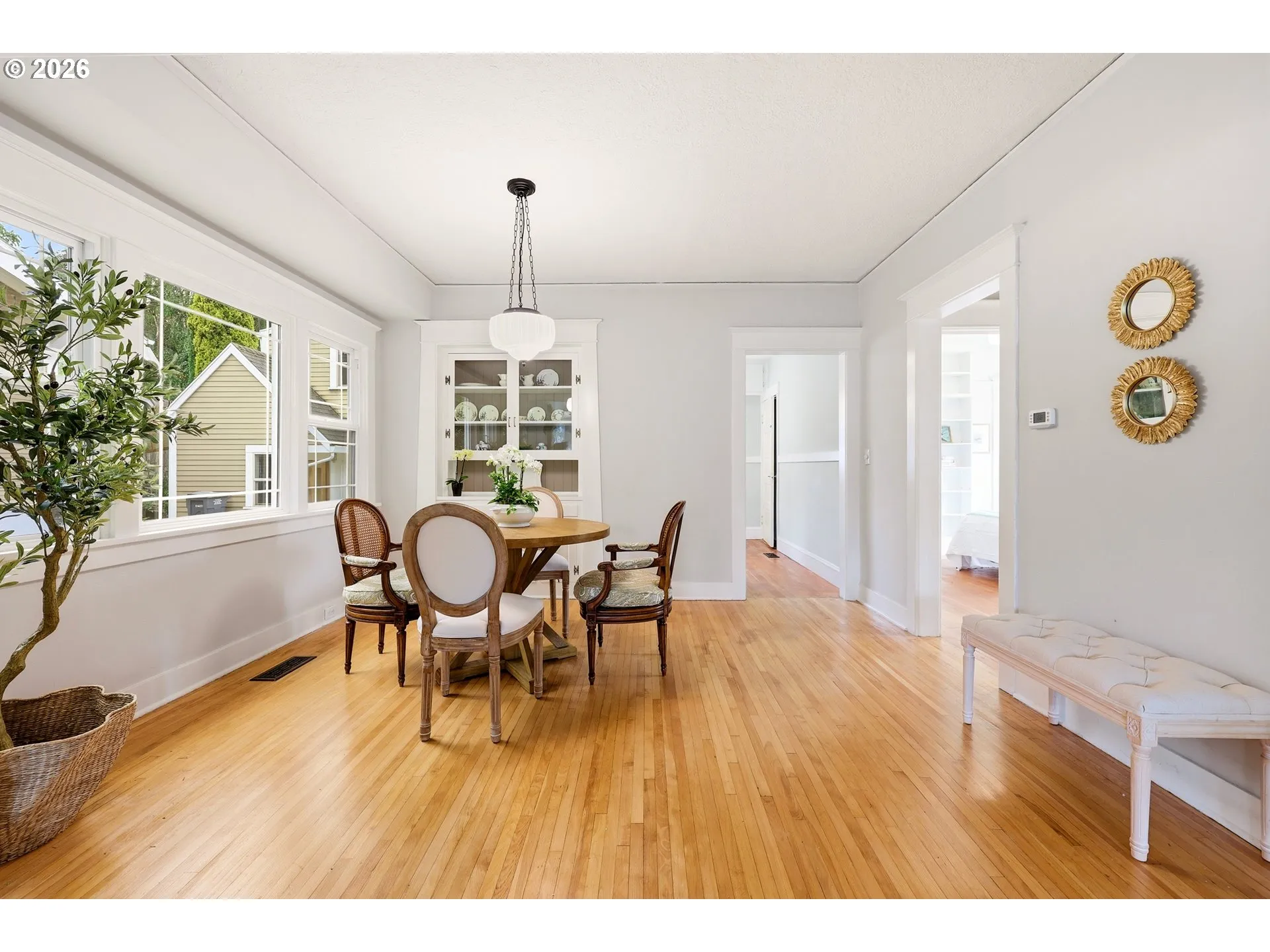 Dining Room-Built-In Cabinets