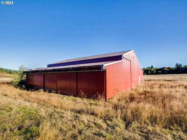 Barn