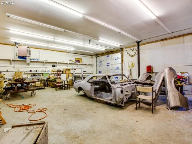 Shop