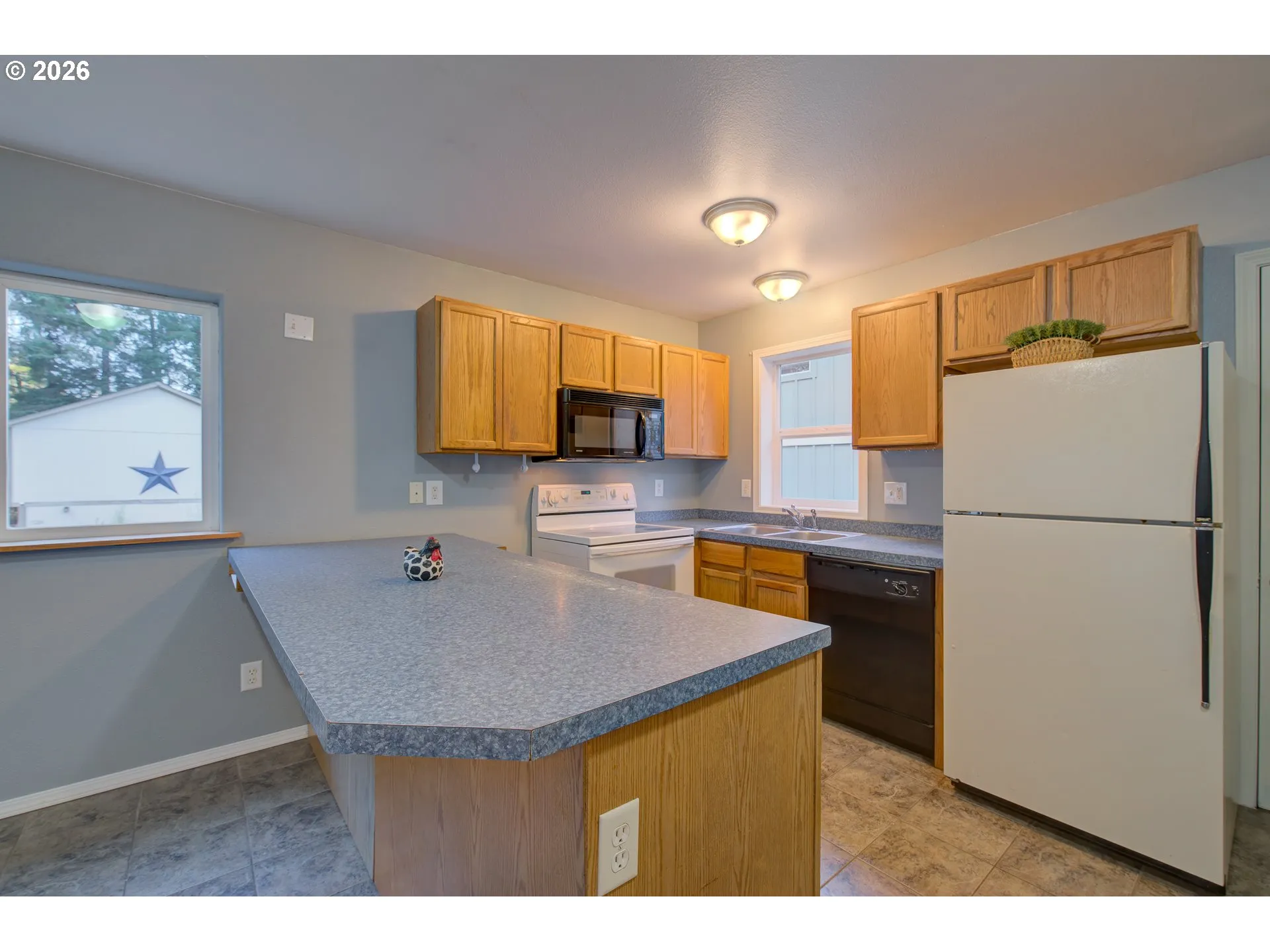 Kitchen-Island