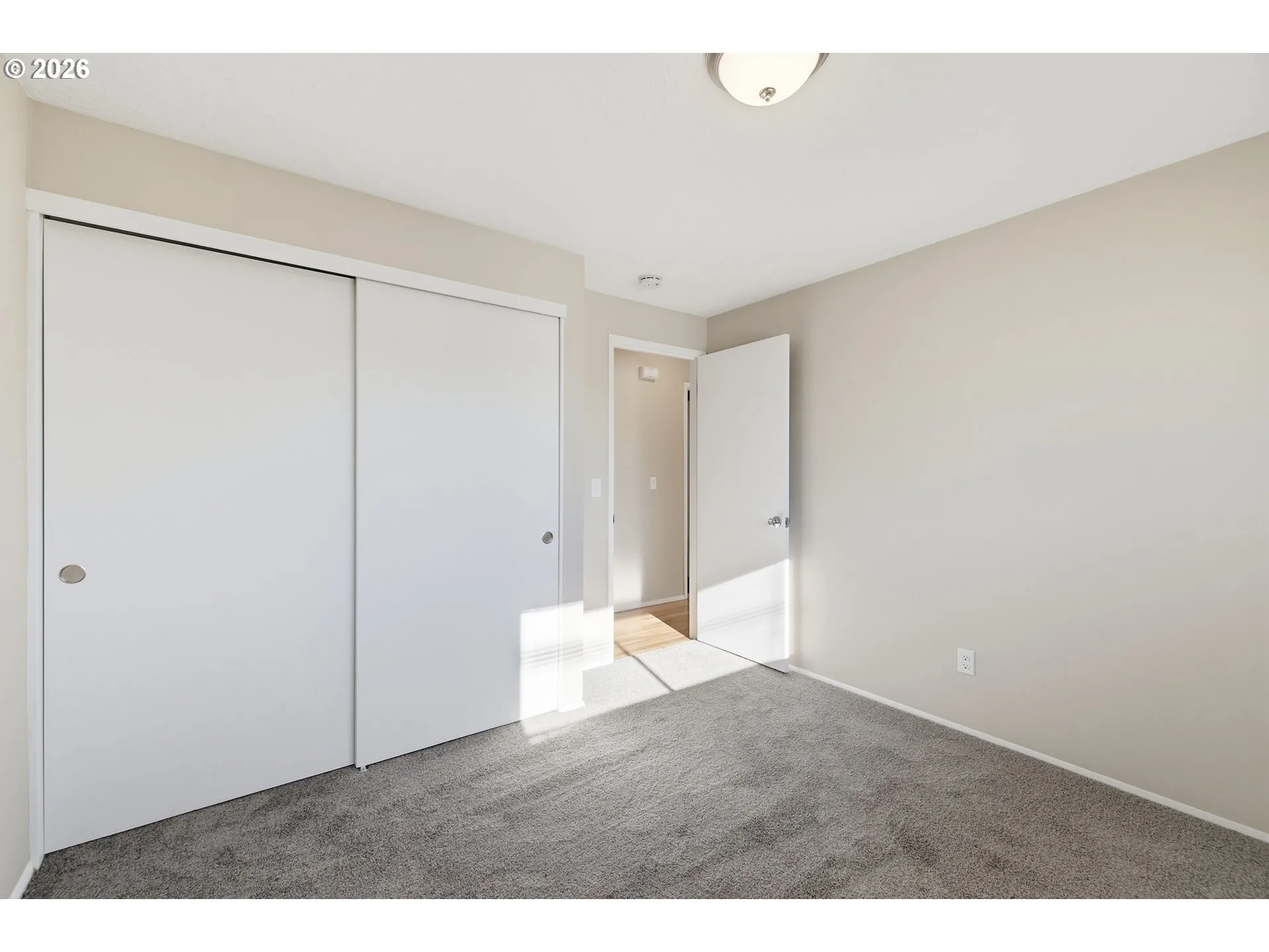 Bedroom, Primary