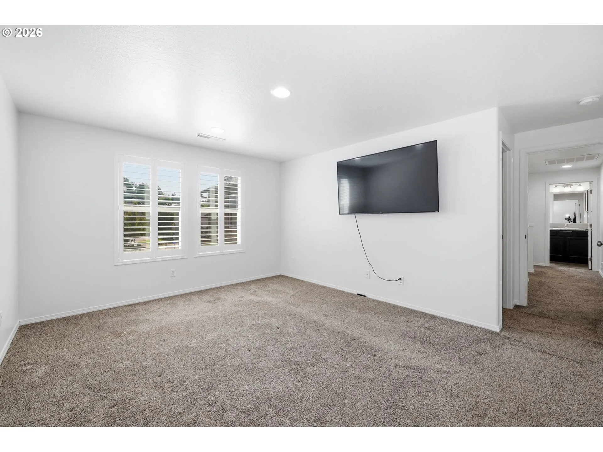 Owner's Suite Bedroom-Upper