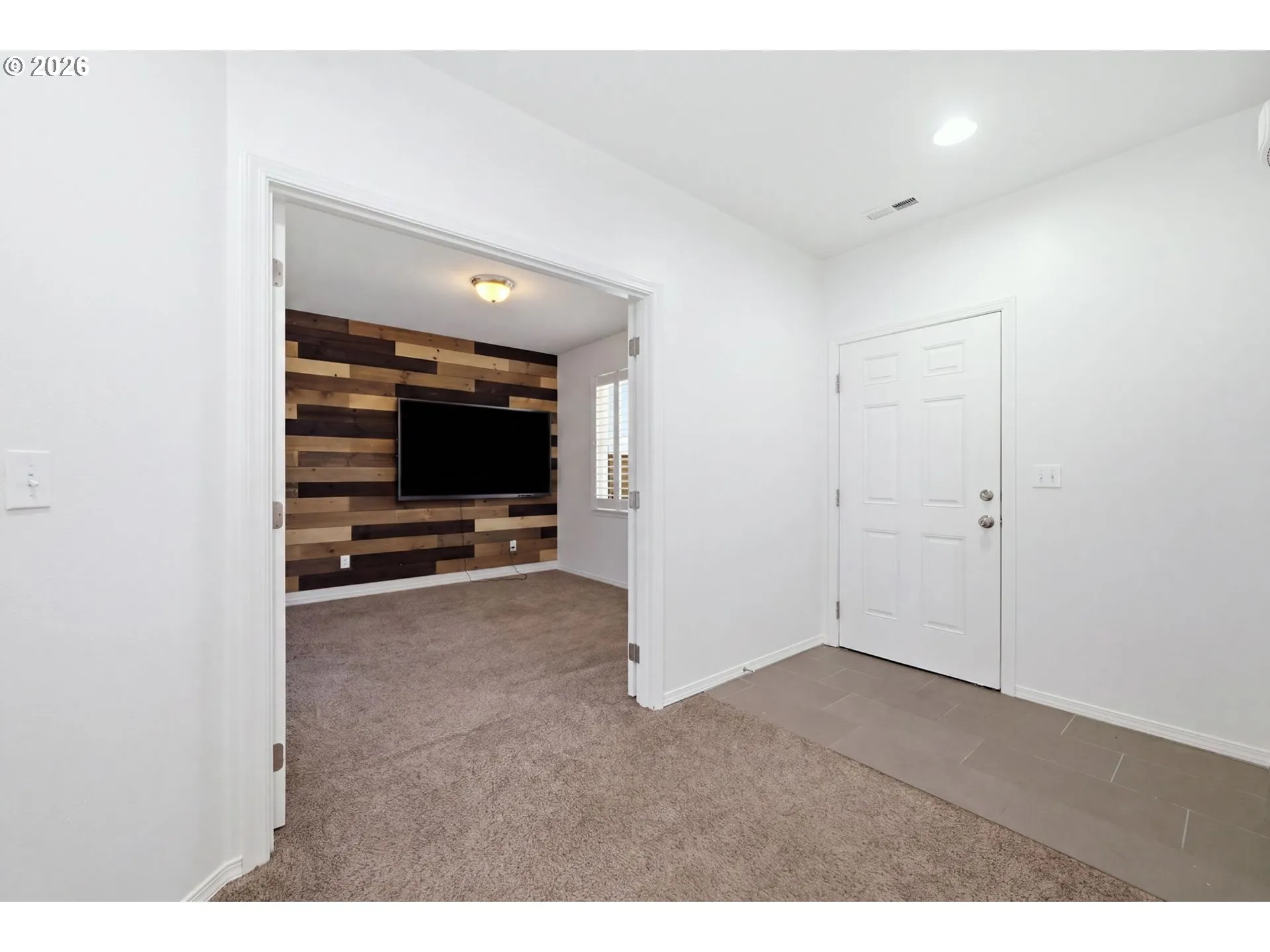 Entrance/Foyer