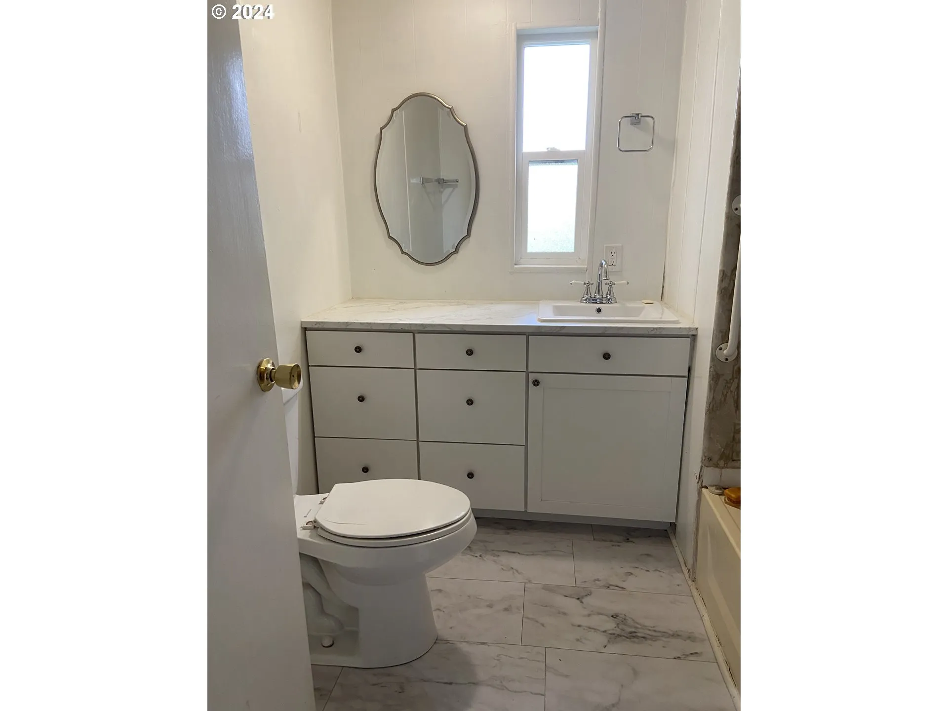 Bathroom-Main