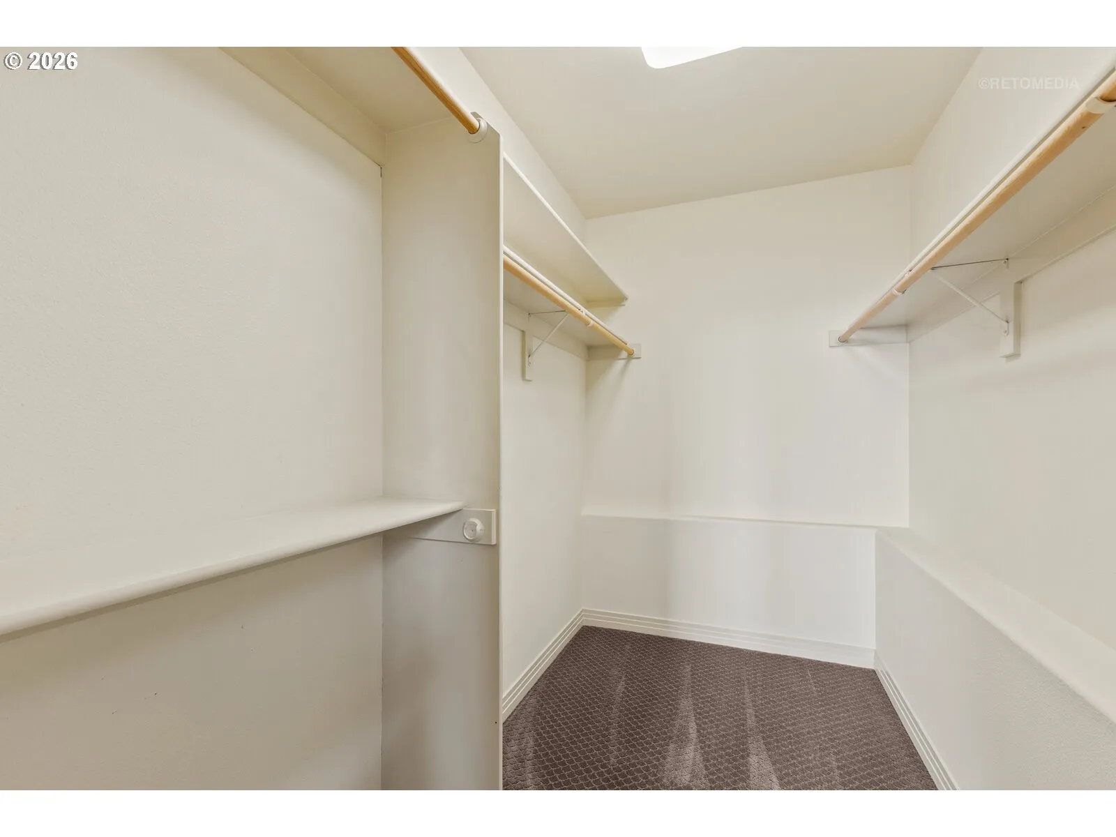Bedroom-Walk-In Closet