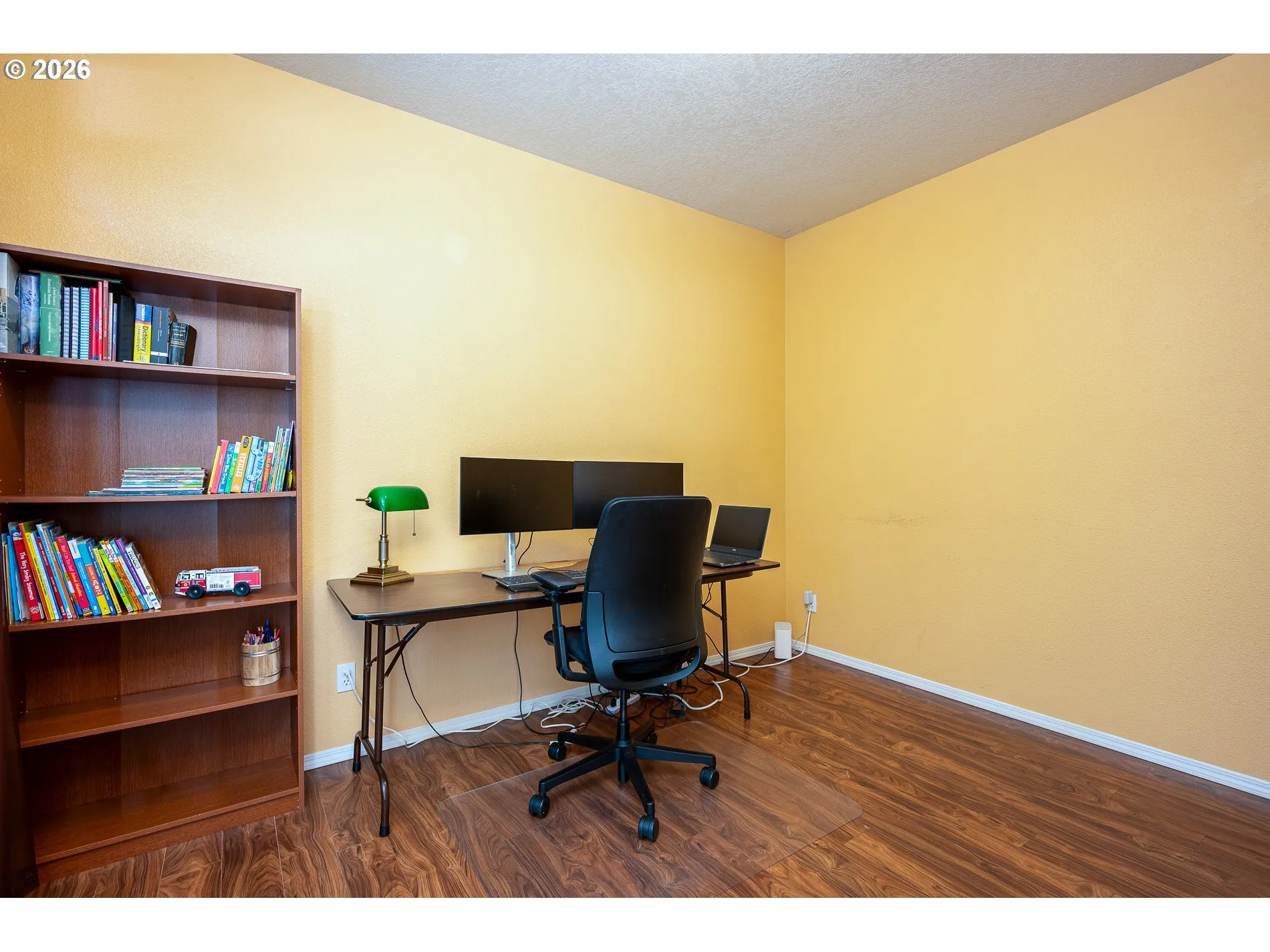 Den/Office-Main