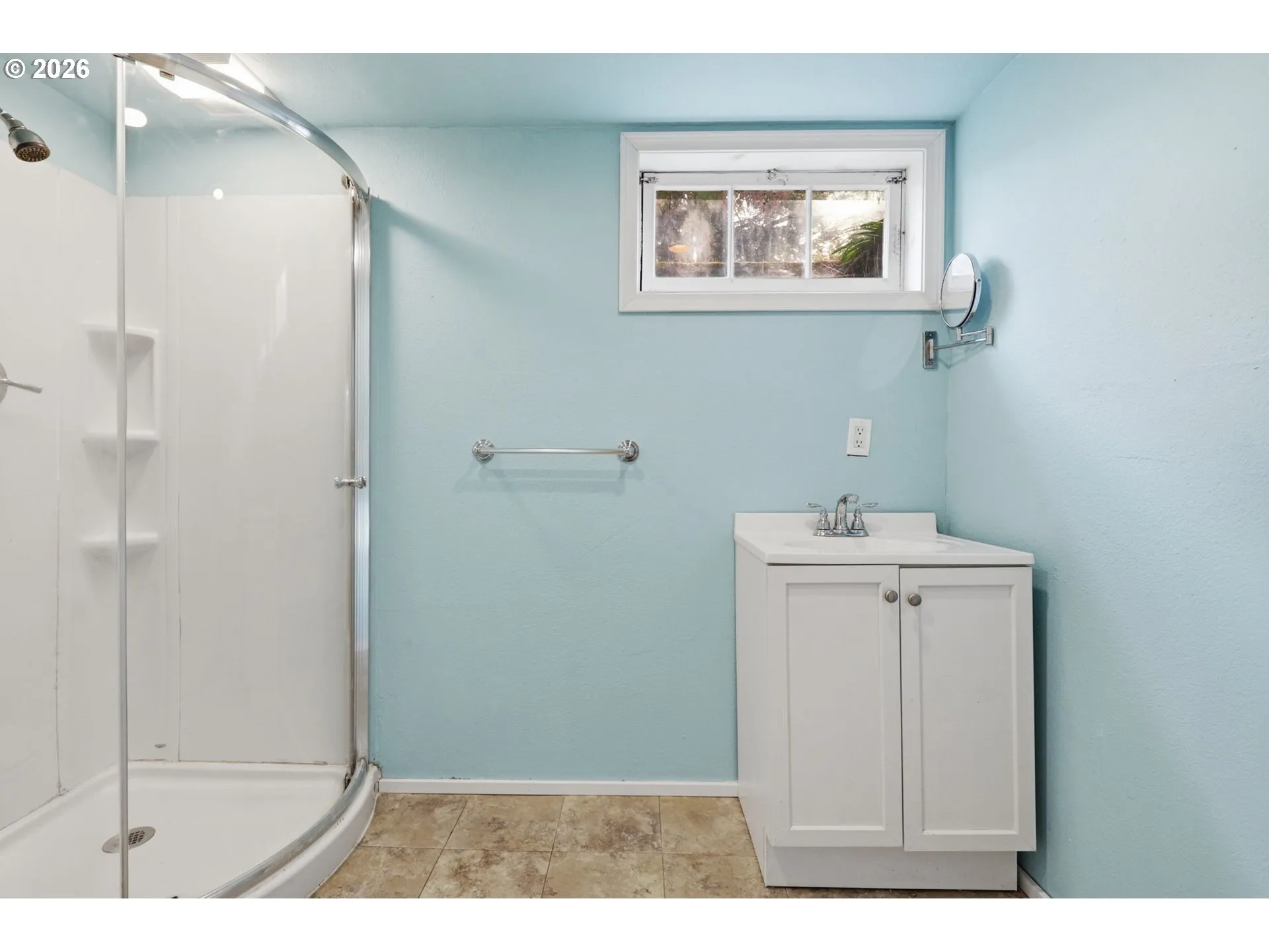 Bathroom-Lower