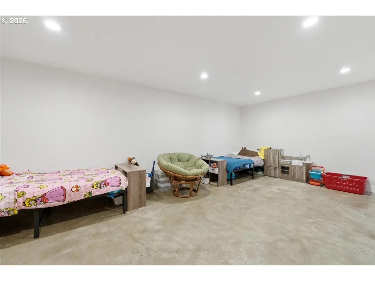 Bonus Room-Lower