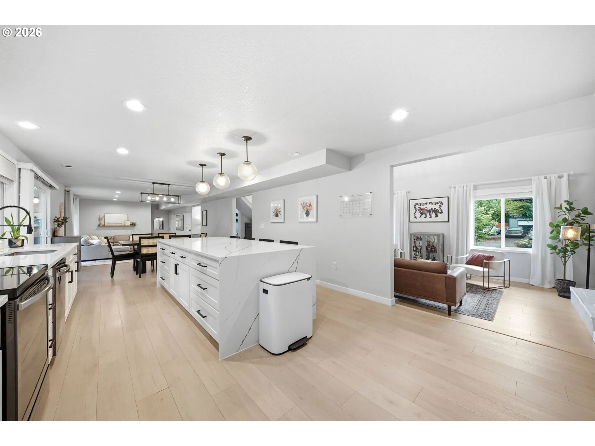 Kitchen-Island