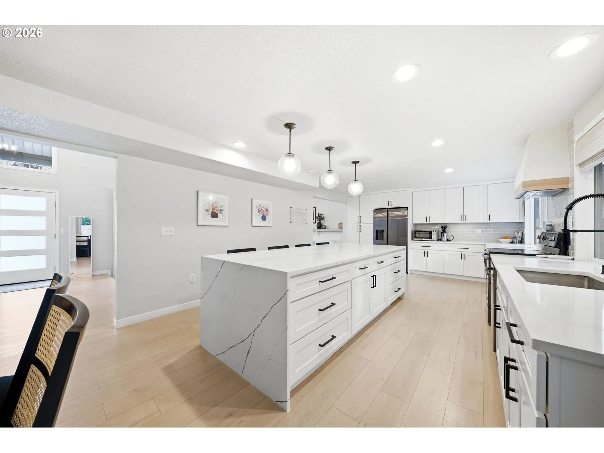 Kitchen-Island