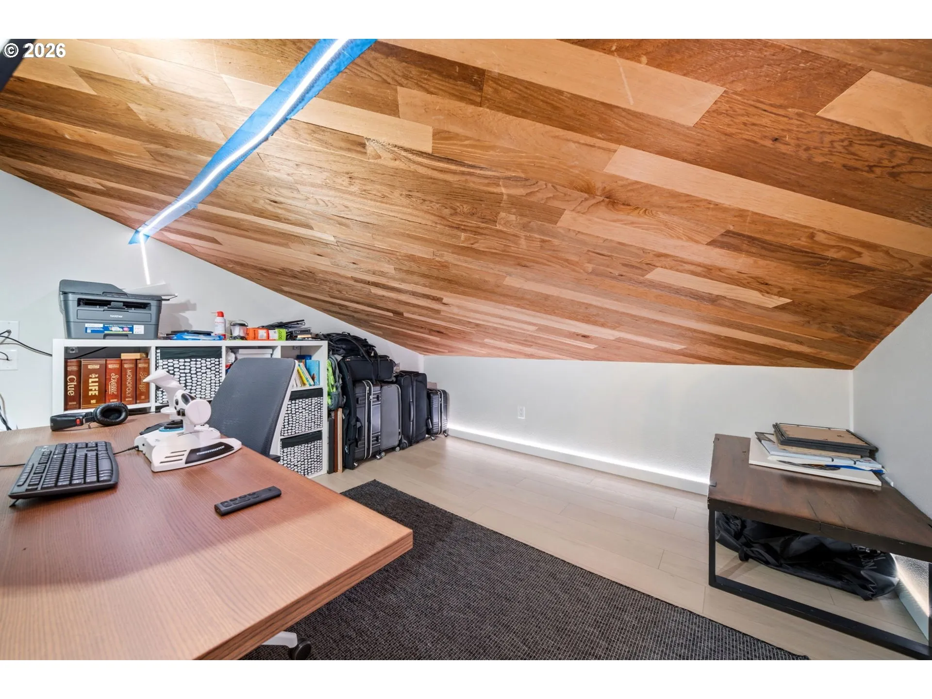 Den/Office-Upper