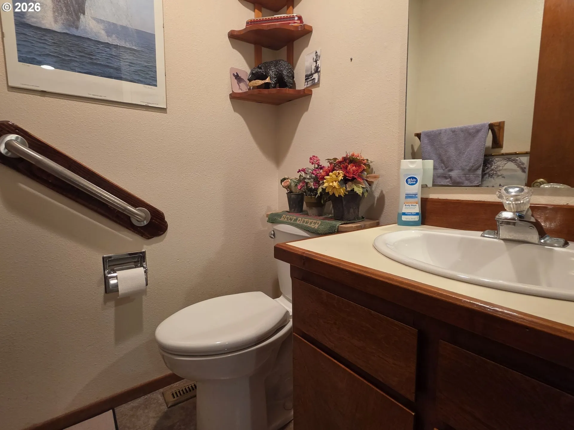 Bathroom-Hall