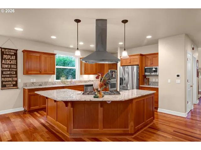 Kitchen-Island