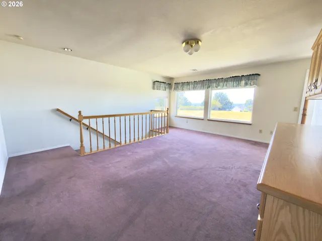 Family Room-Upper