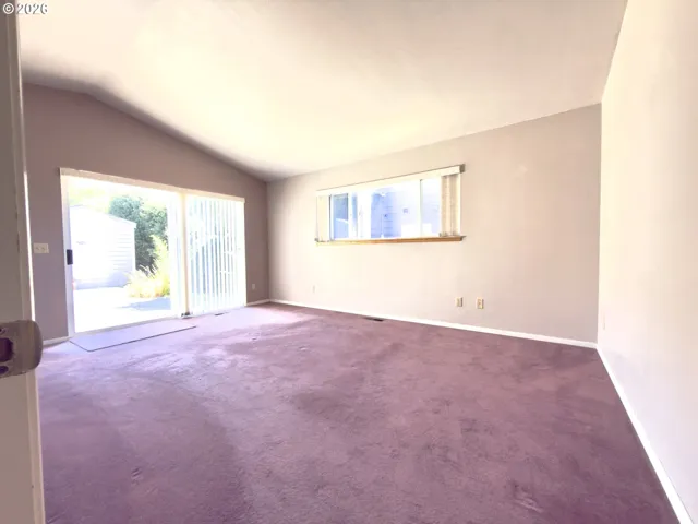 Bedroom, Primary-Main