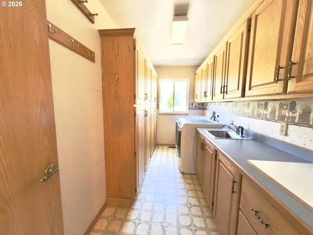 Laundry-Main