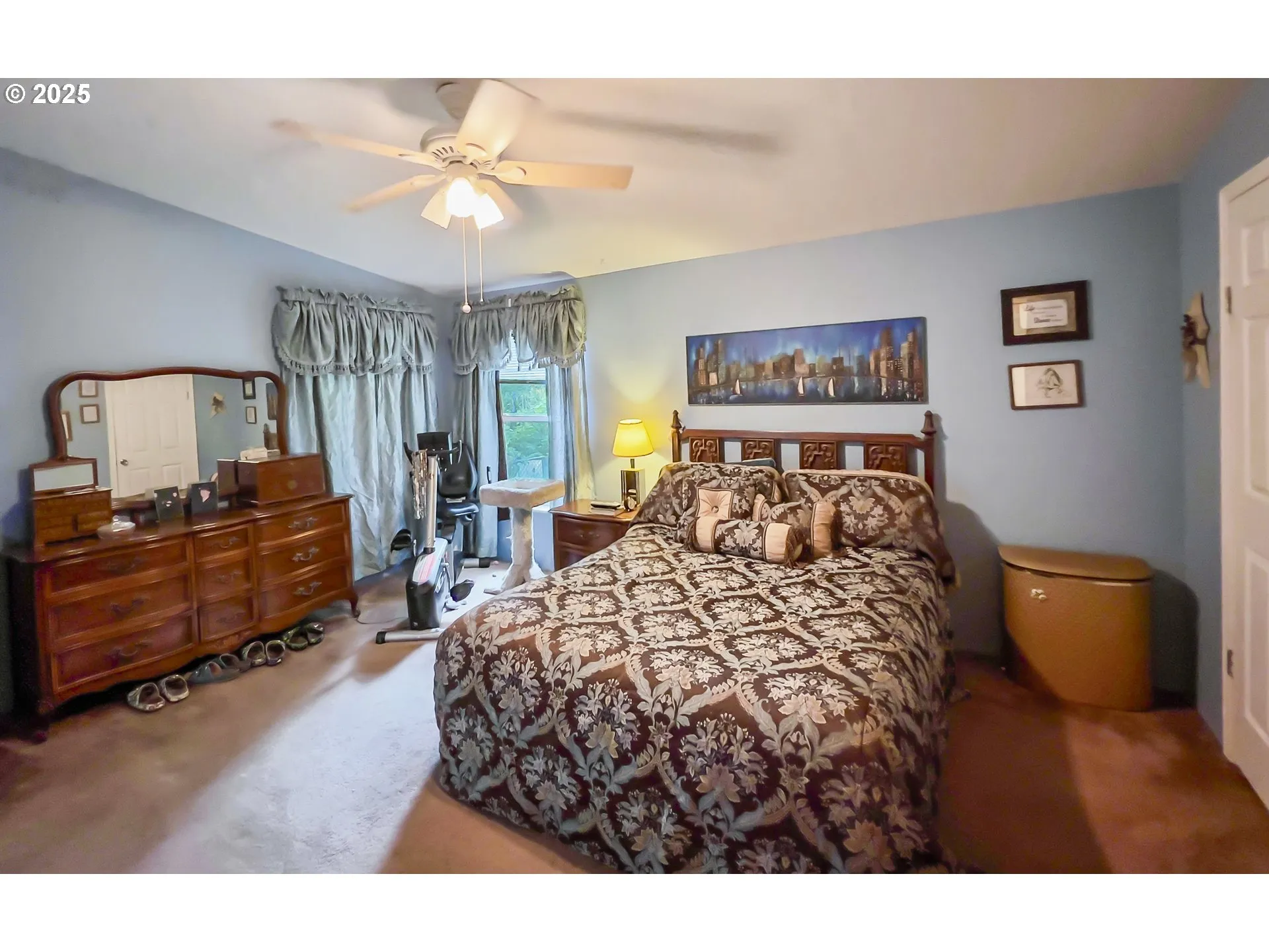 Primary Bedroom-Ceiling Fan