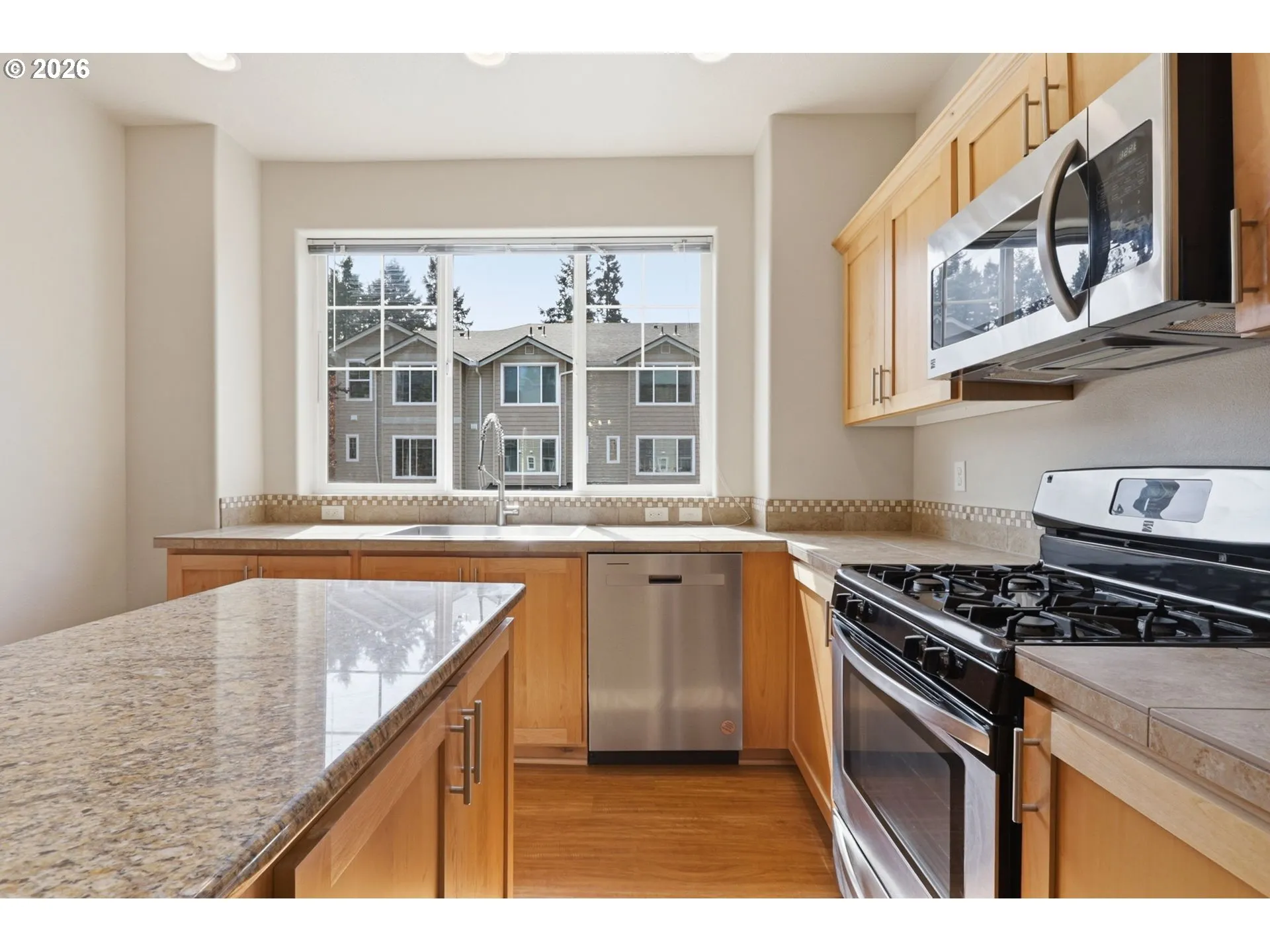 Kitchen-Island