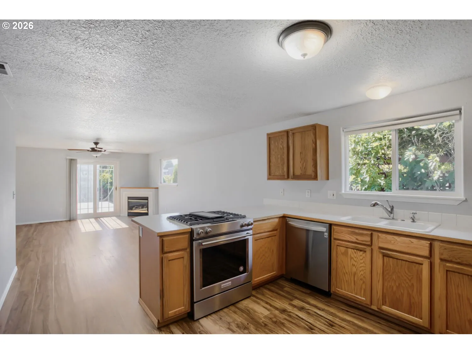 Kitchen-Oven