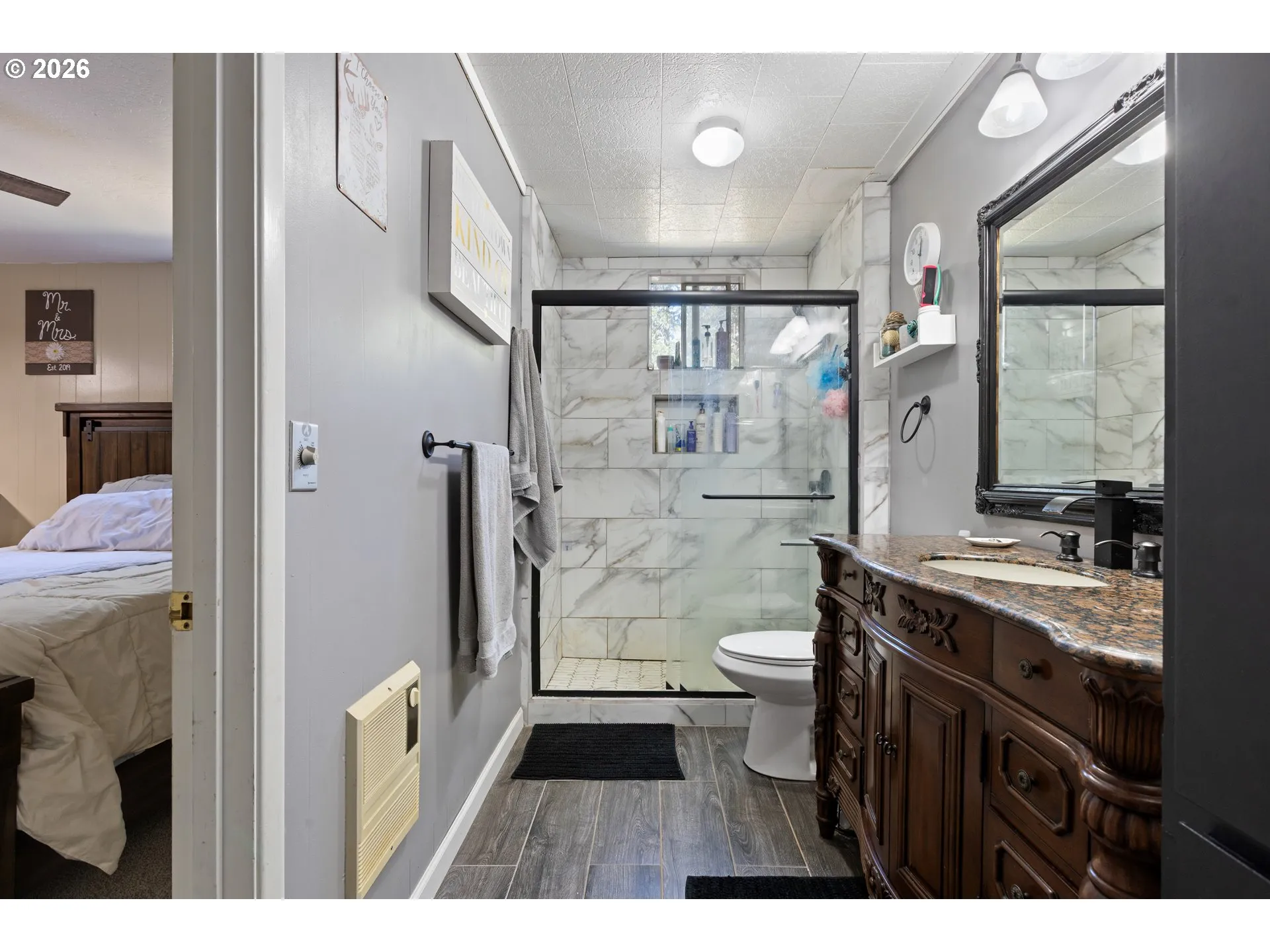 Bathroom, Attached