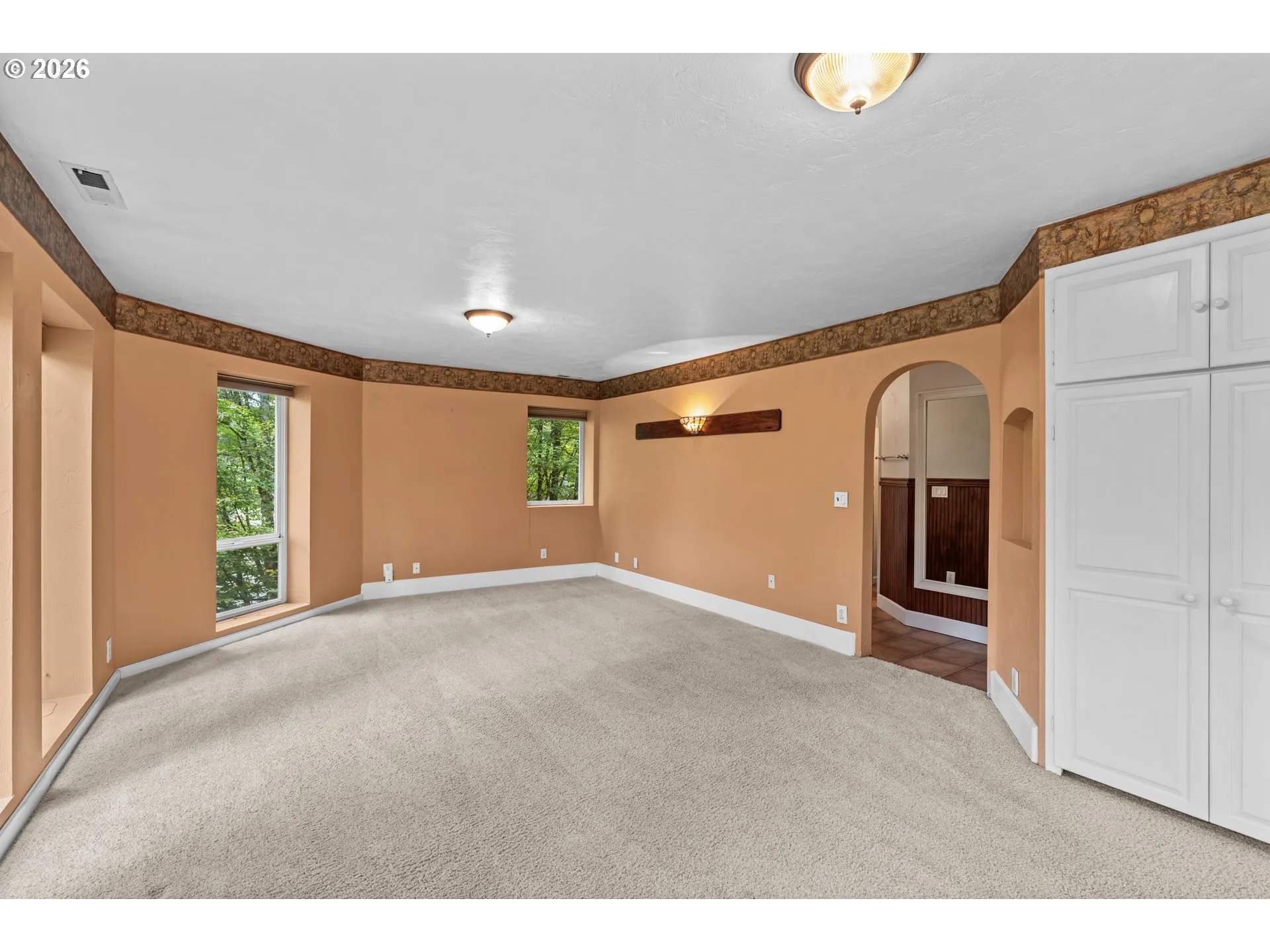 Bedroom, Primary