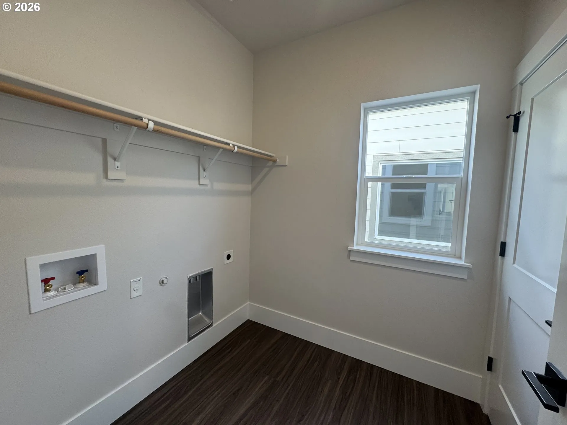 Laundry-Upper