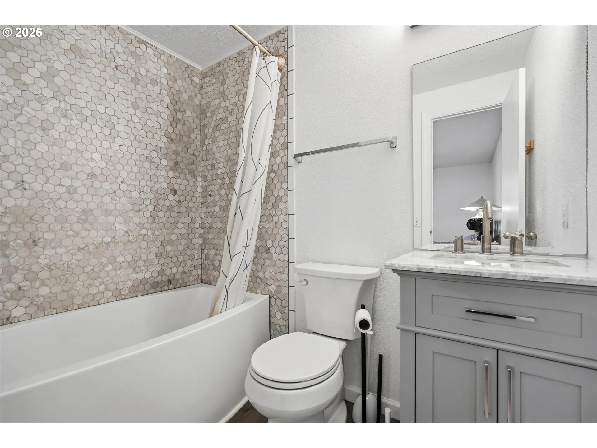 Bathroom, Attached