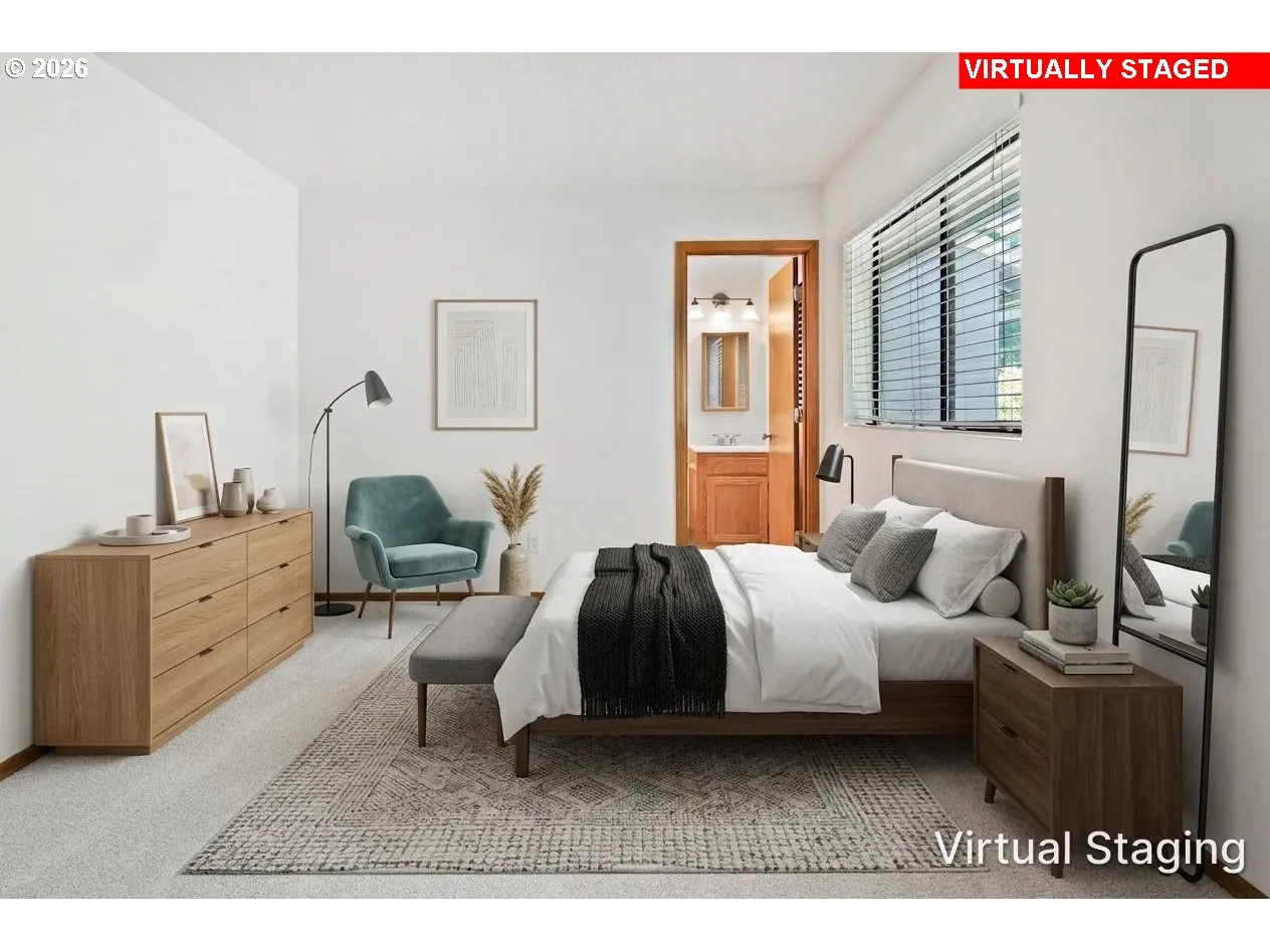 Bedroom, Primary
