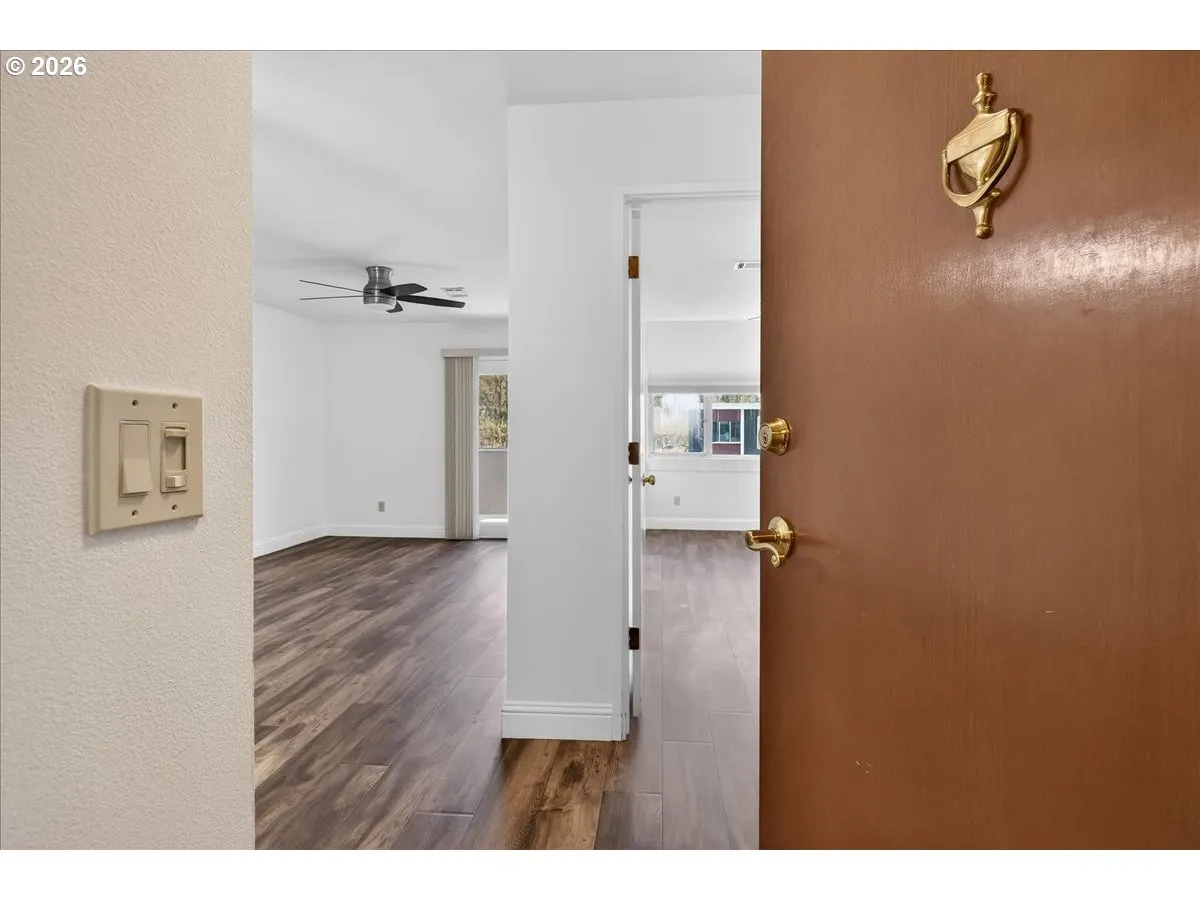 Entrance/Foyer