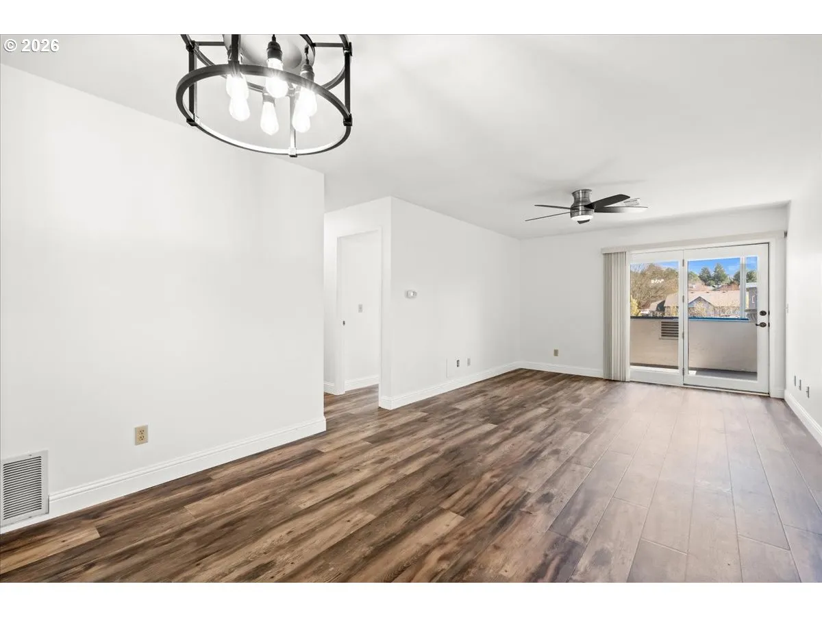 Living Room/Dining Room