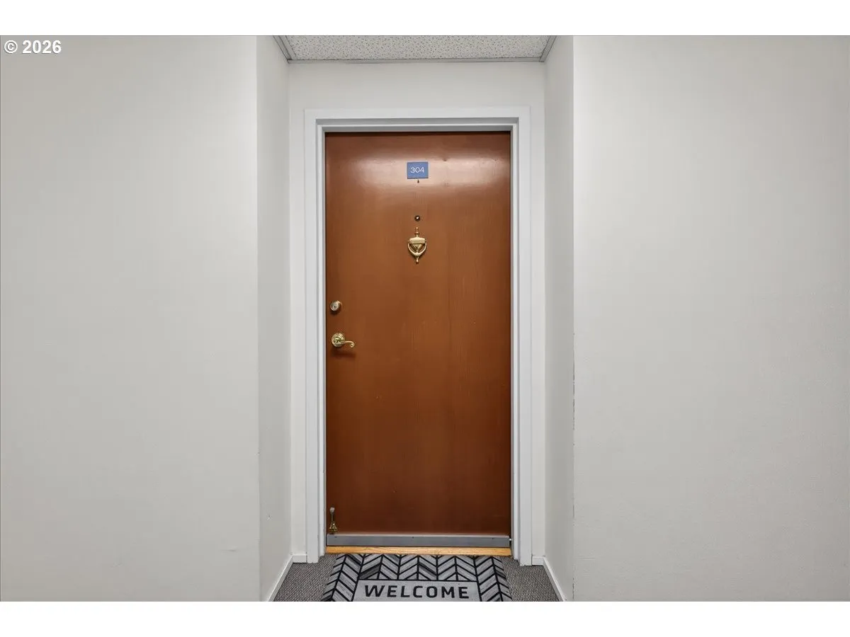 Entrance/Foyer