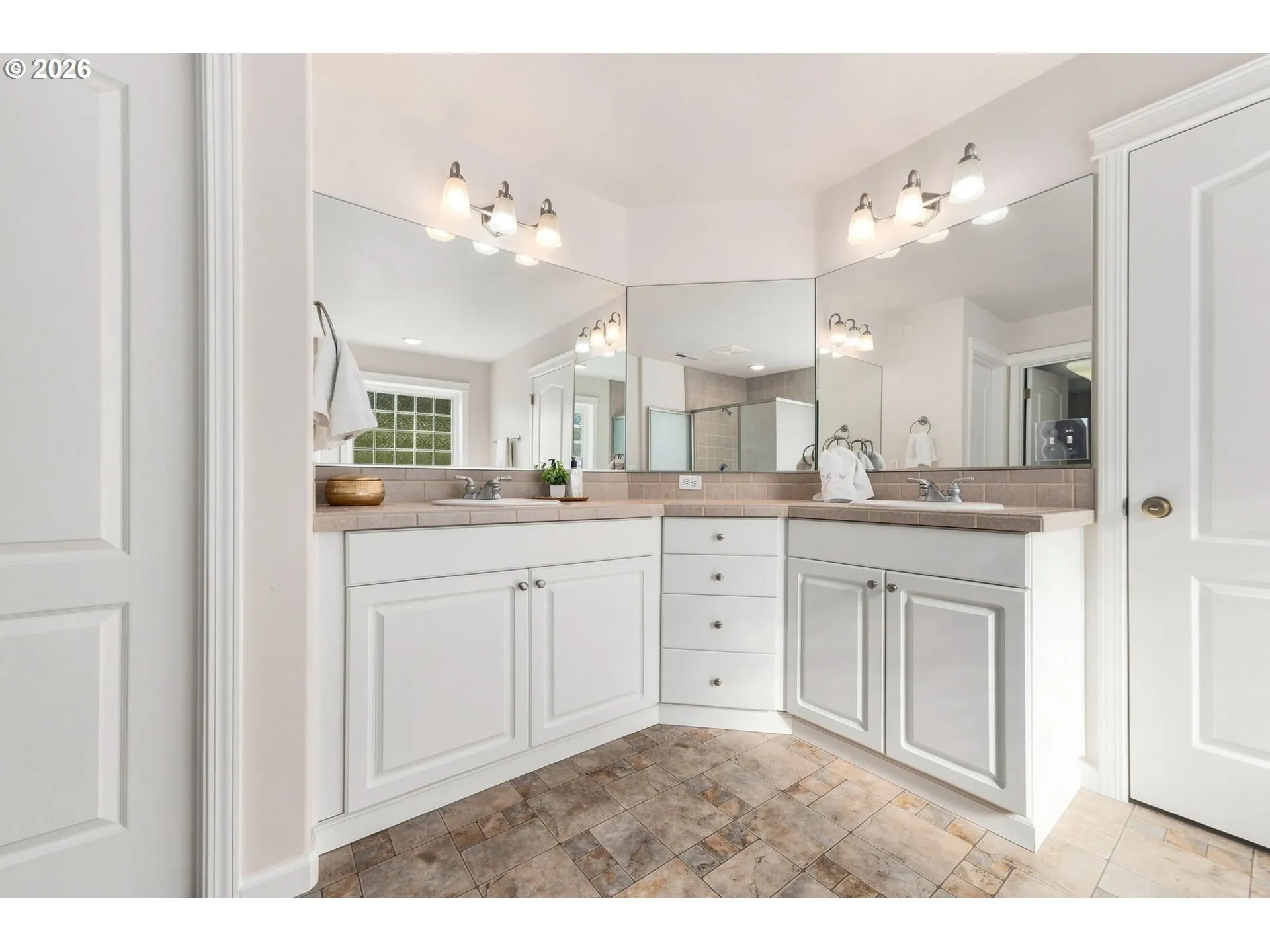 Owner's Suite Bathroom