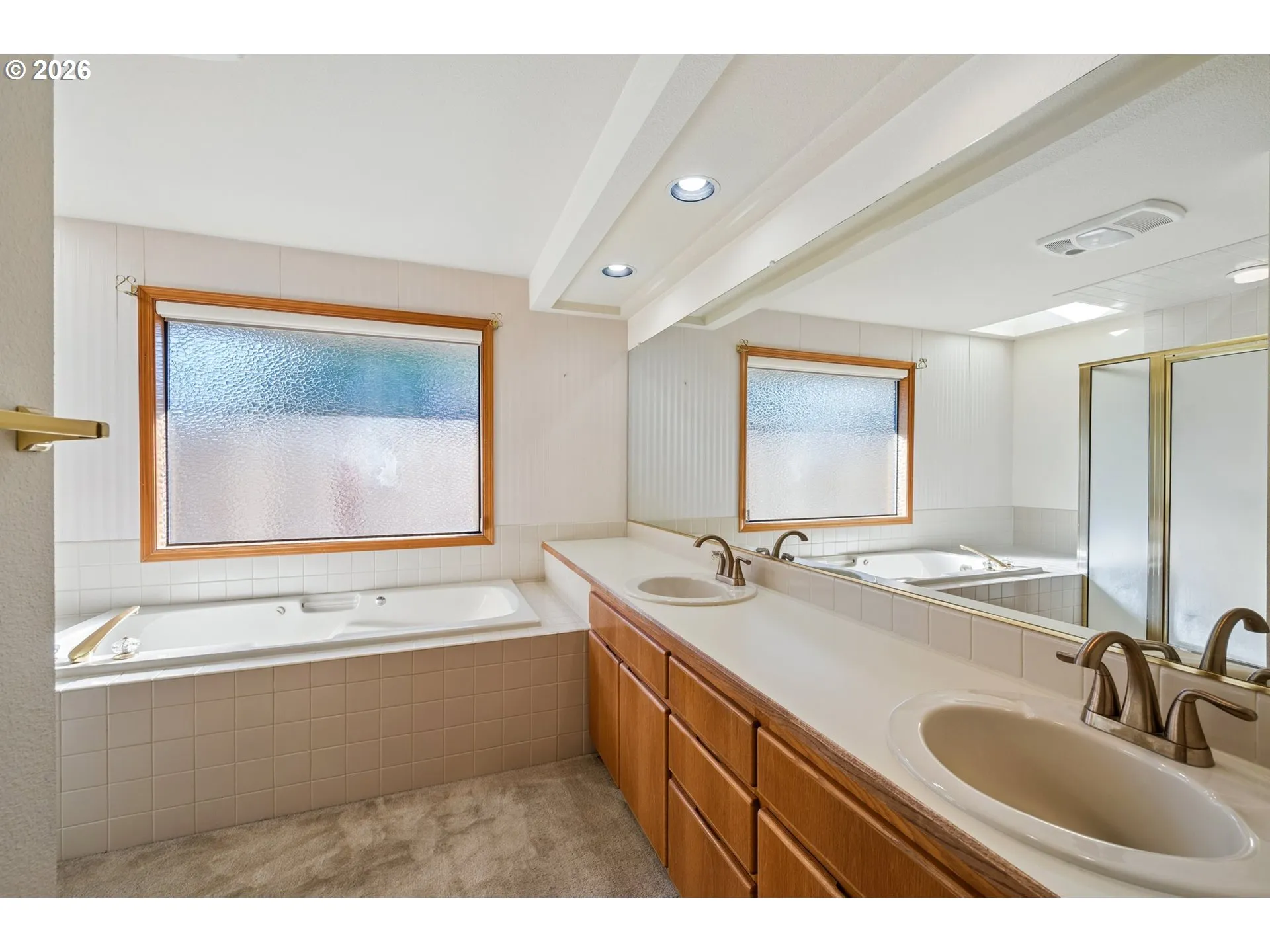 Bathroom, Attached