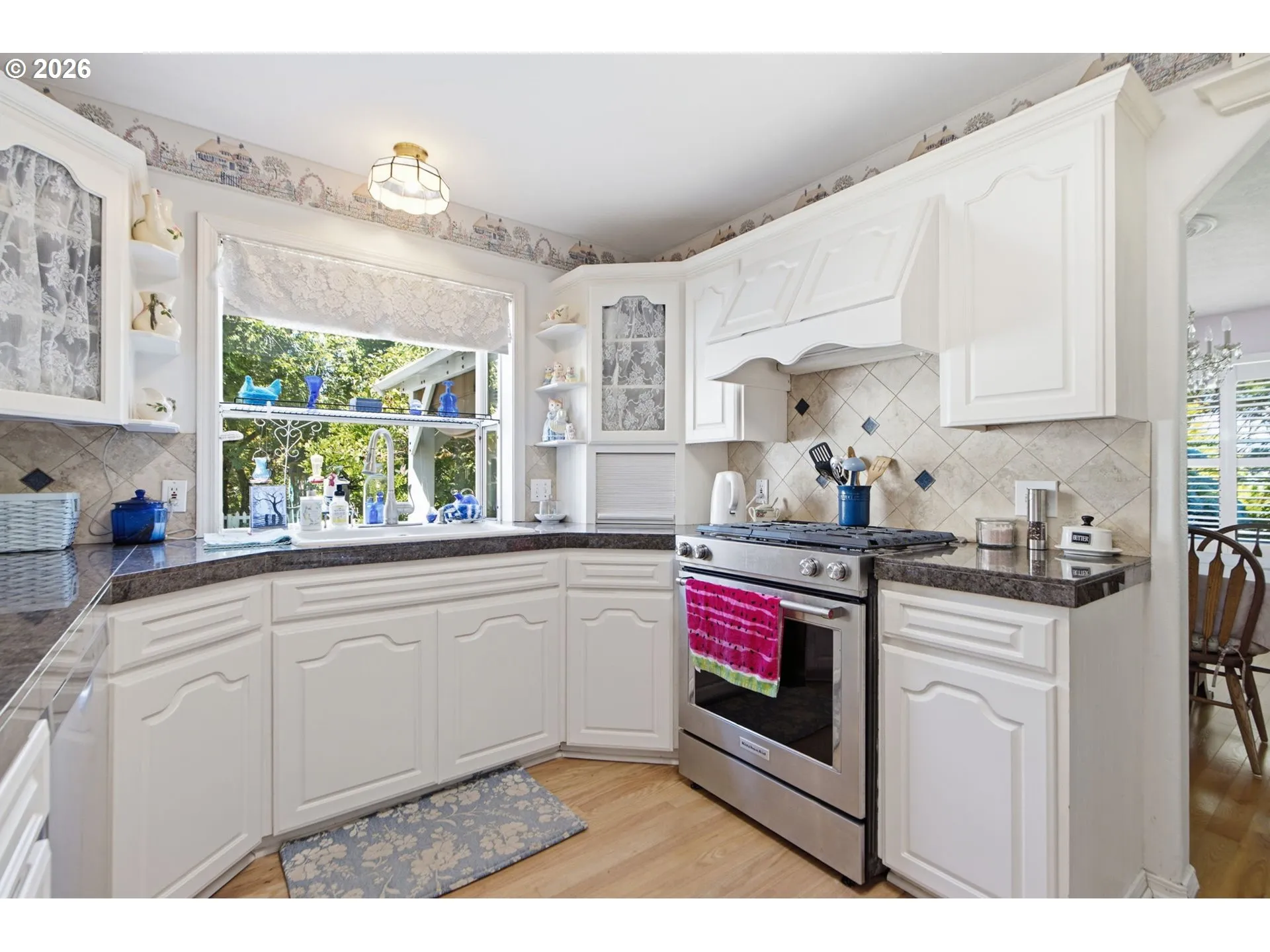 Kitchen-Oven