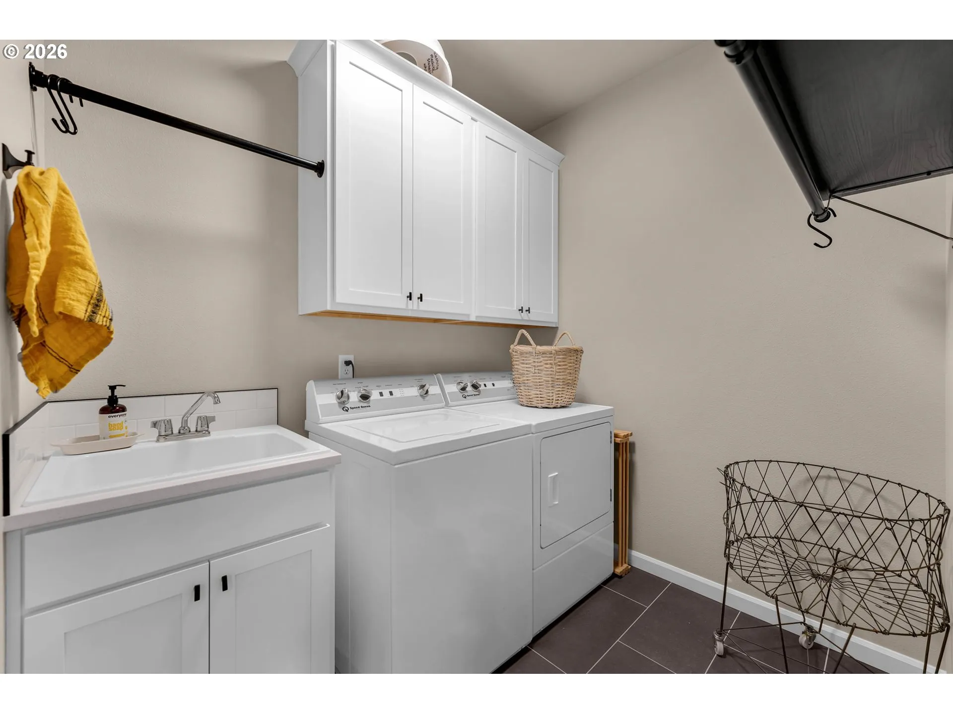 Laundry-Main