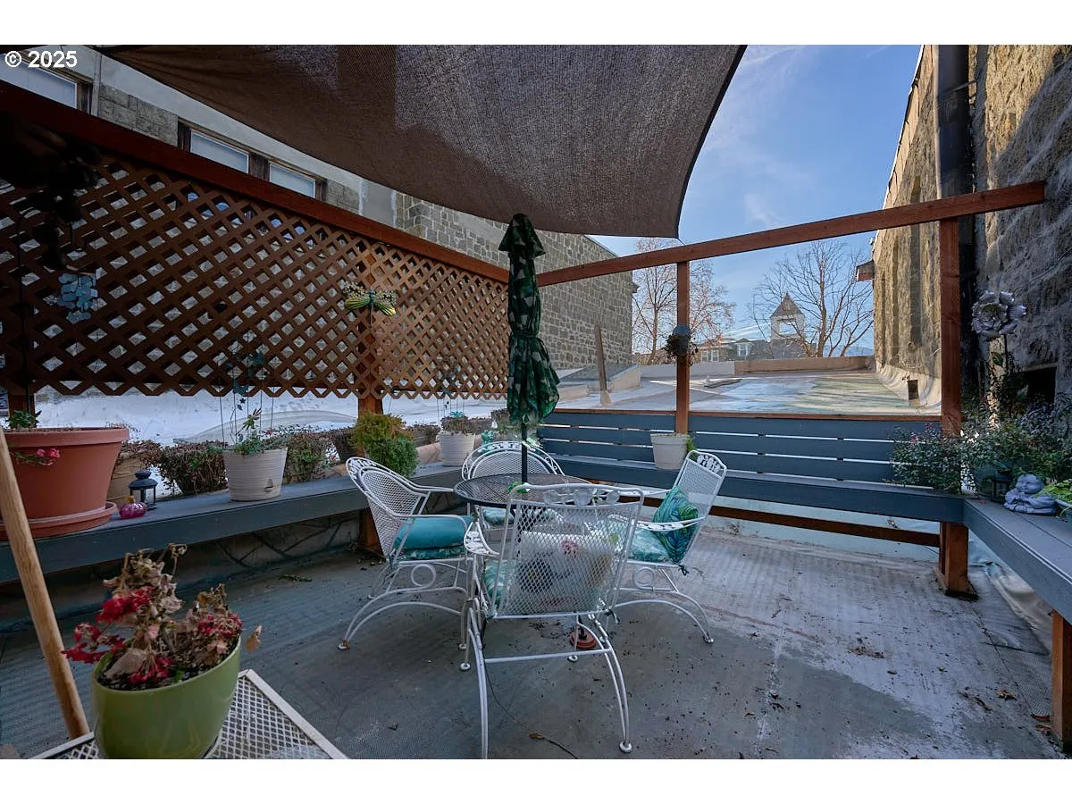 Balcony