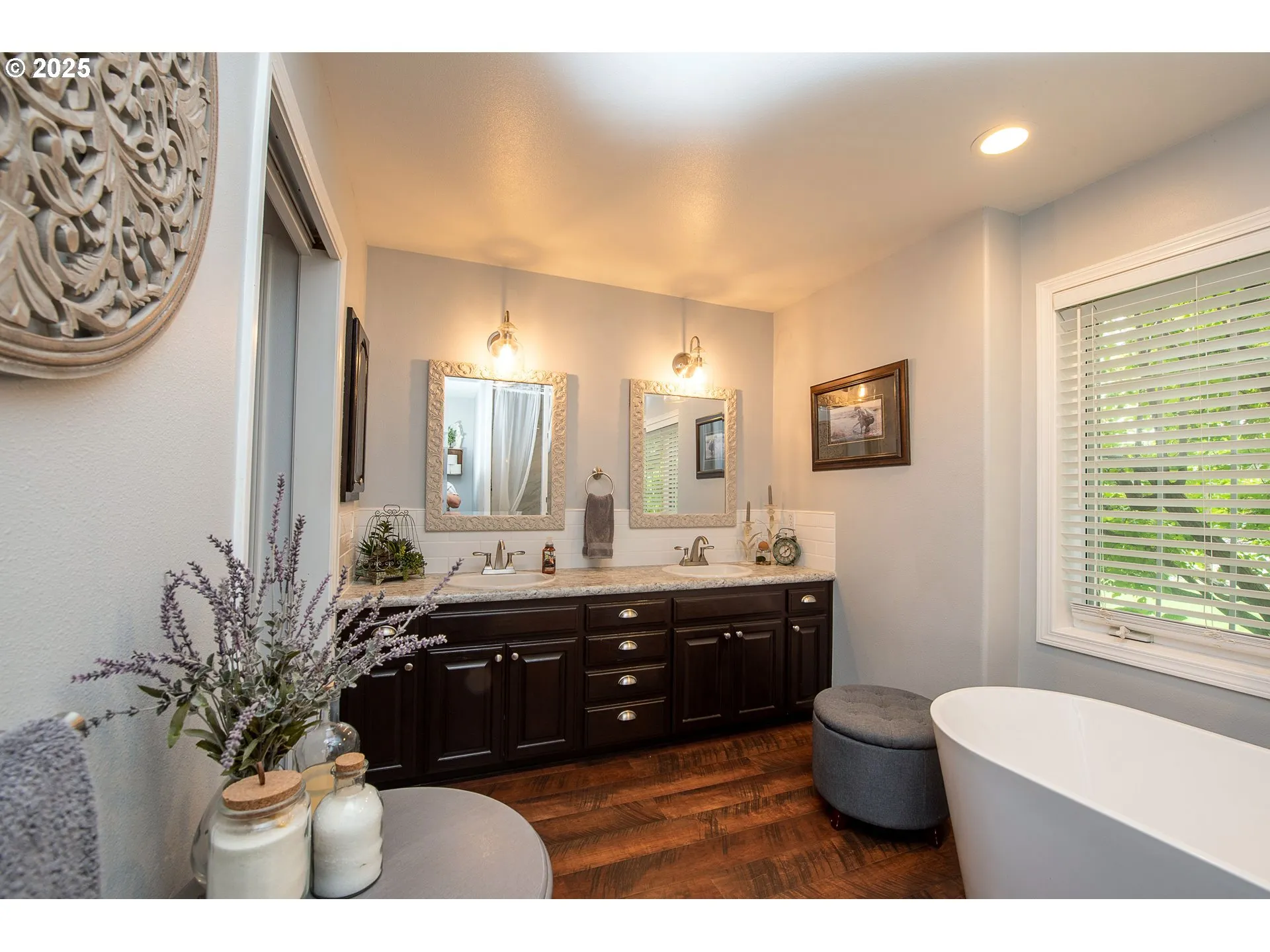 Bathroom-Double Sinks