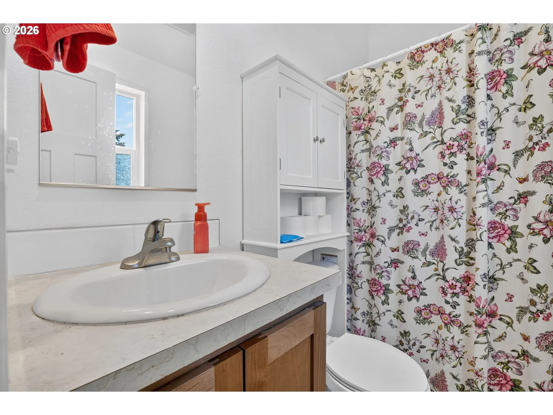 Bathroom-Hall